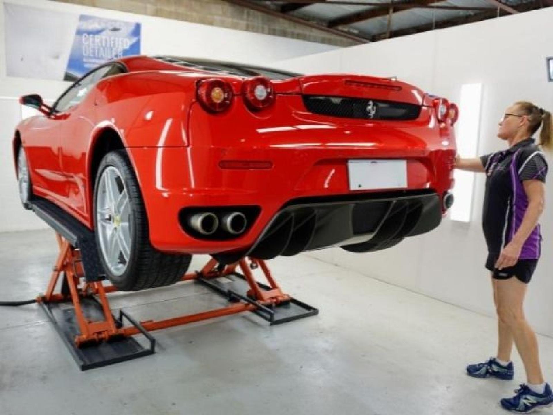 Under Offer! Automotive Ceramic 647592 1