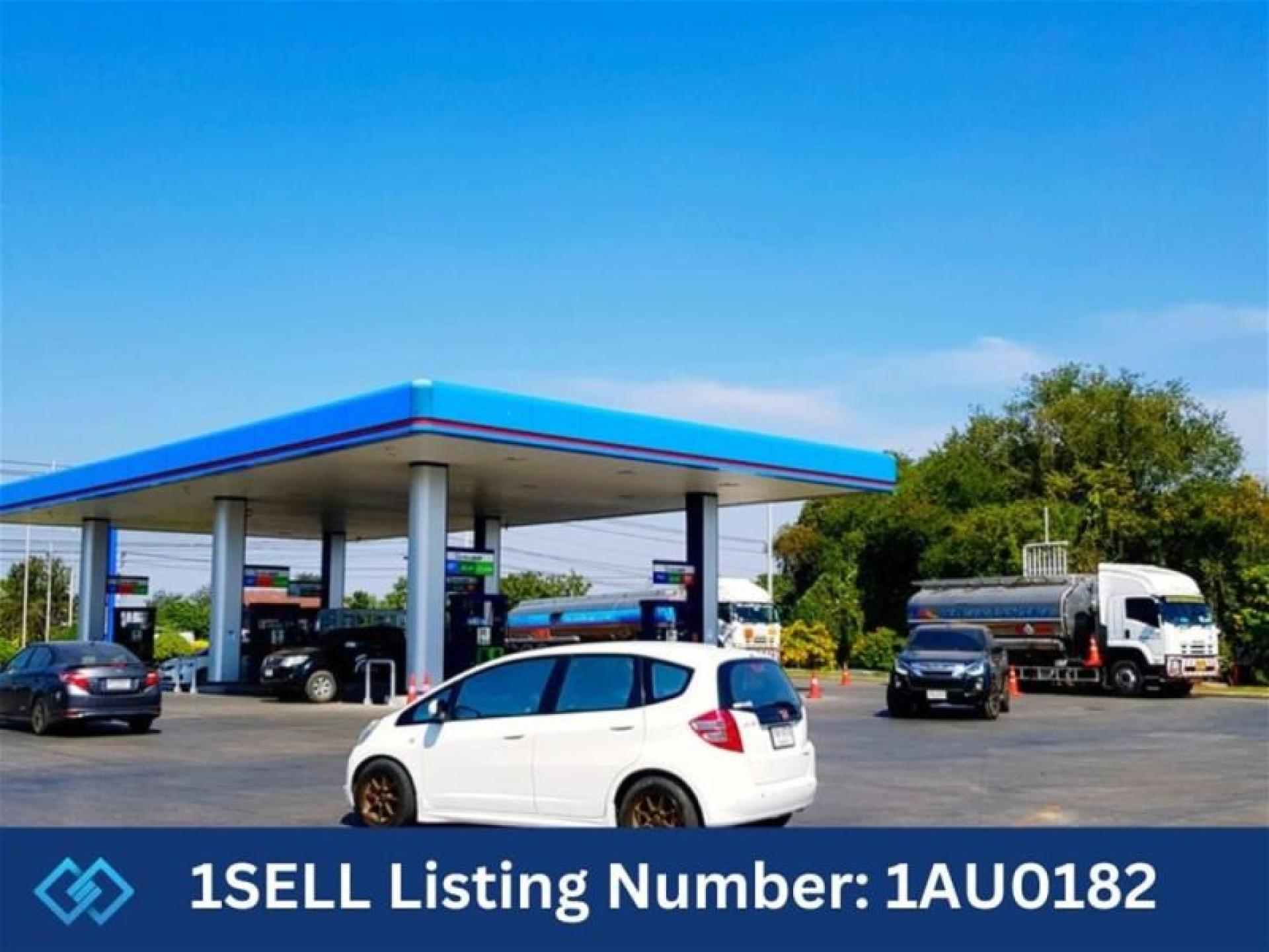 Petrol Station & Property 647606 1