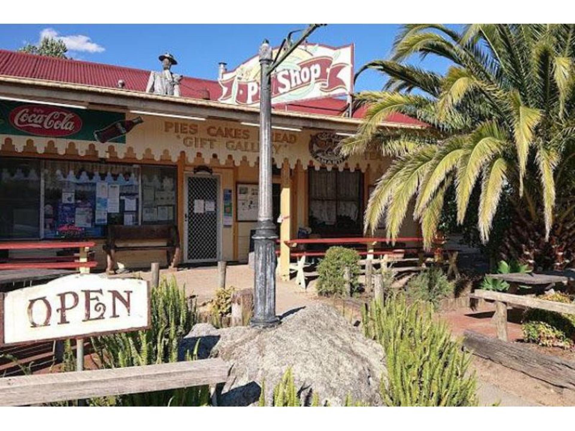 Motivated Vendor - All 648402 3