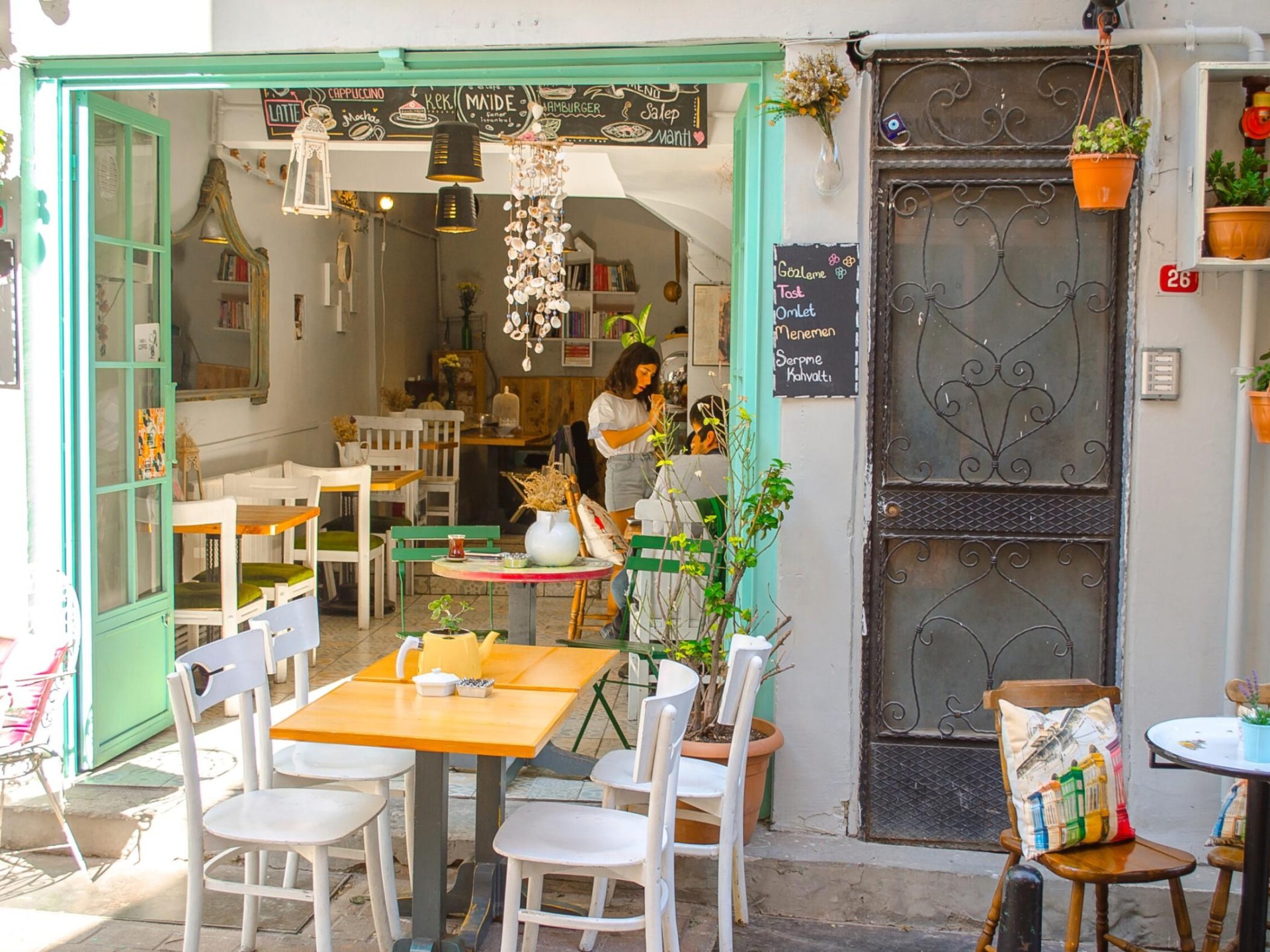 First Time Offered: New 648674 1