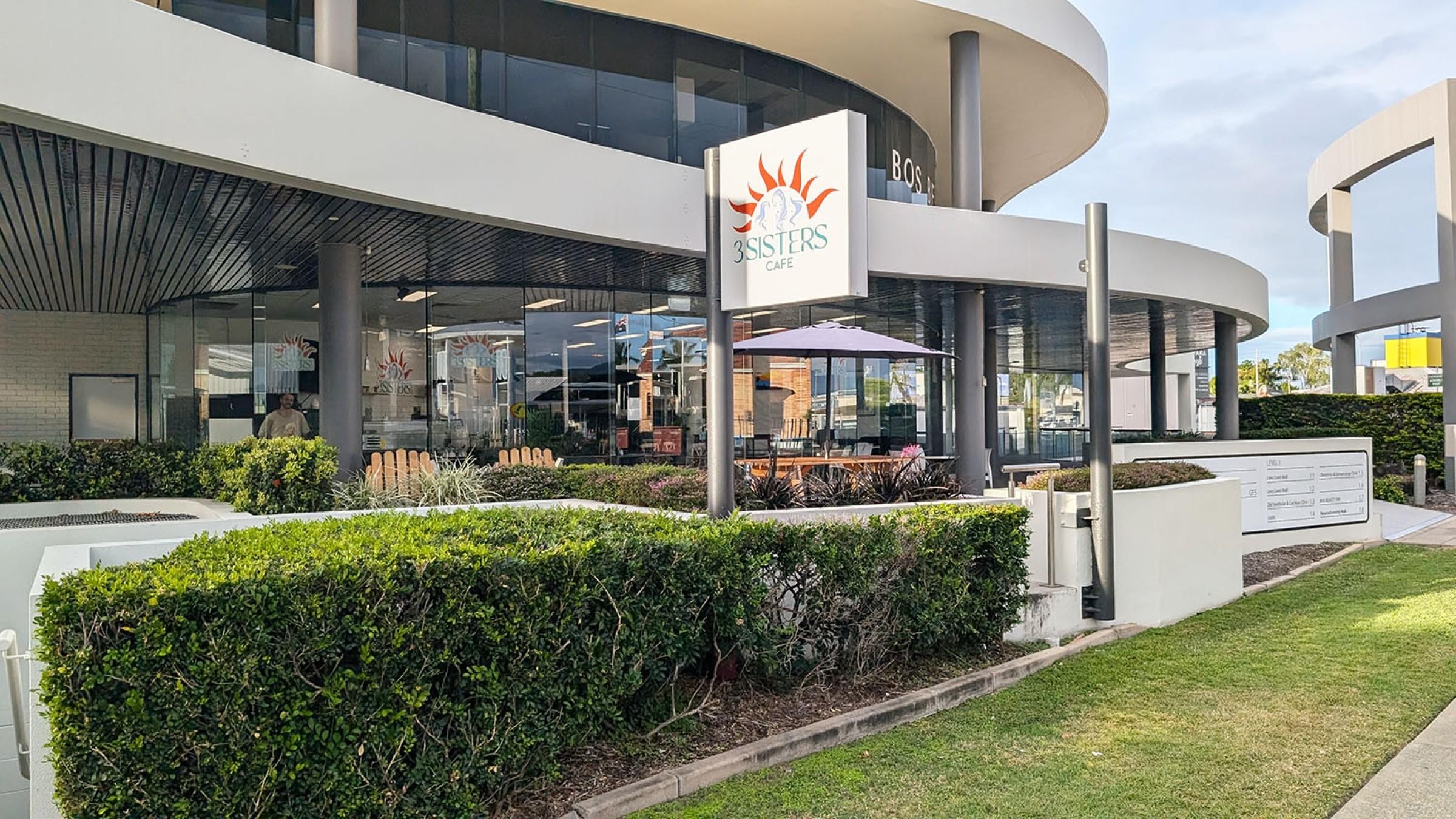 3 Sister Cafe - 648782 2