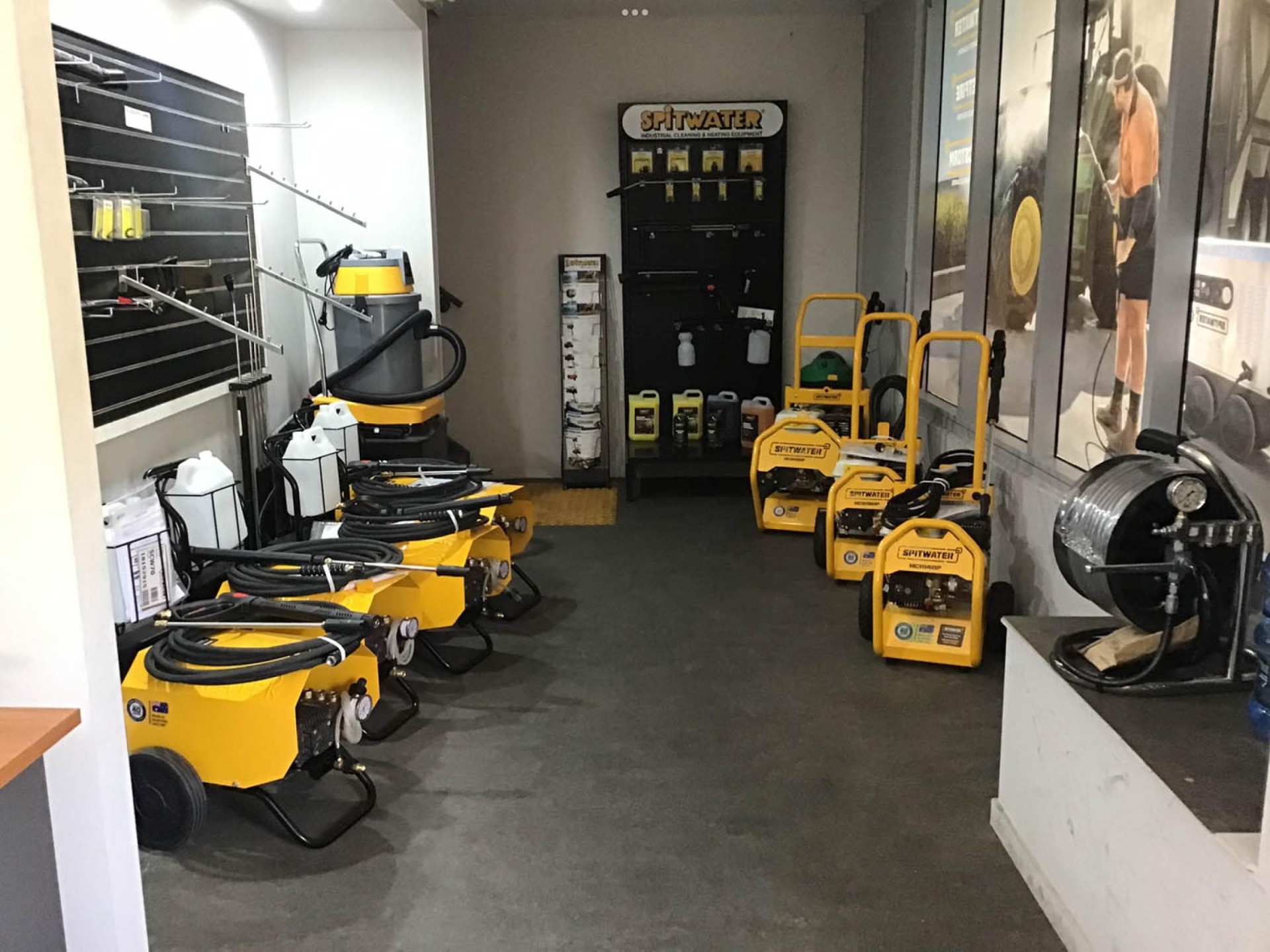 Townsville Airless & Pressure 648829 2