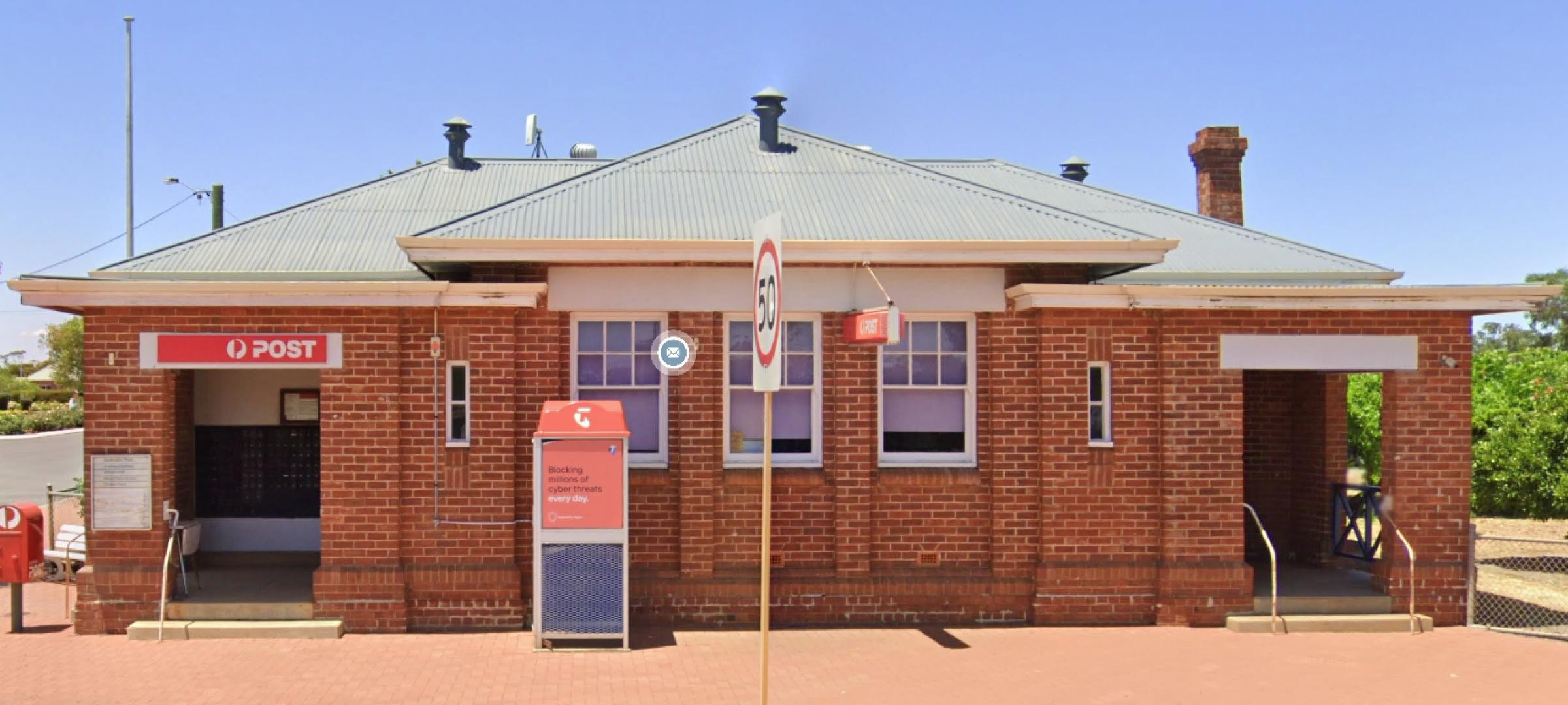 Country Post Office With 649029 1