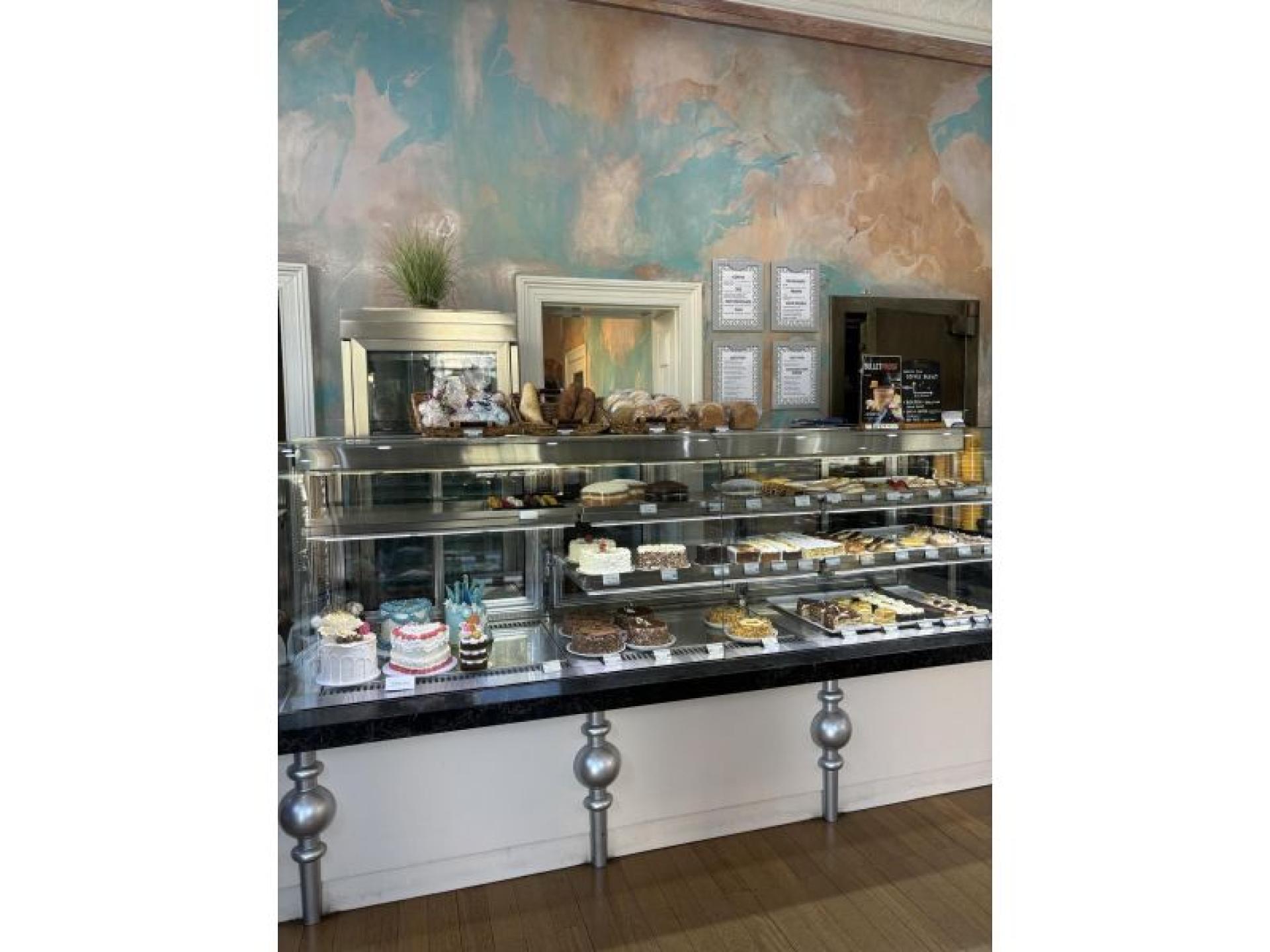 Popular Cafe/patisserie For Sale 649240 3