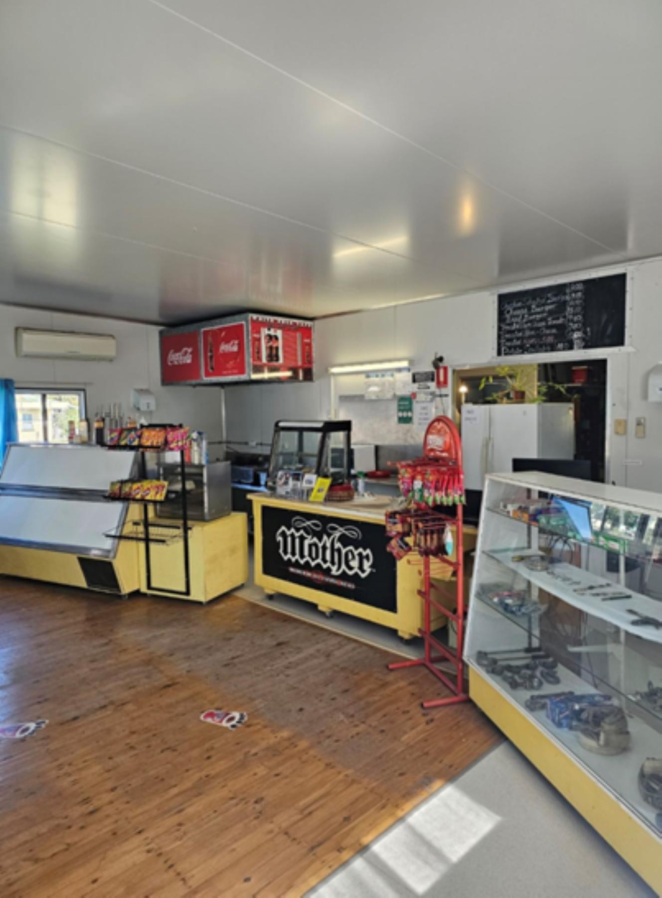 Profitable Café & Fuel 649242 3