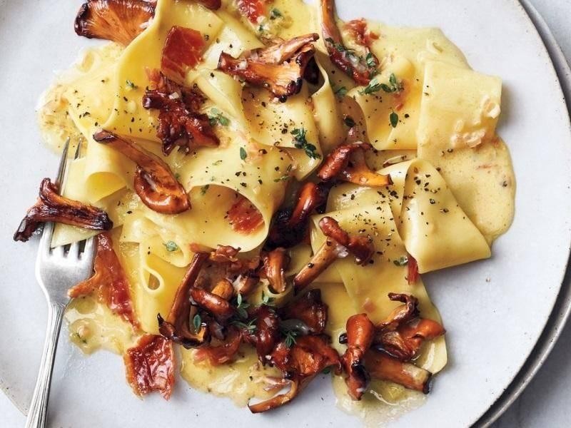 Under Offer Cafe Licenced 649371 1