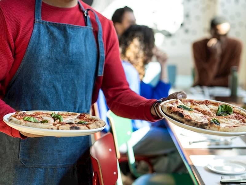 Italian Pizzeria | 4.6 649876 3