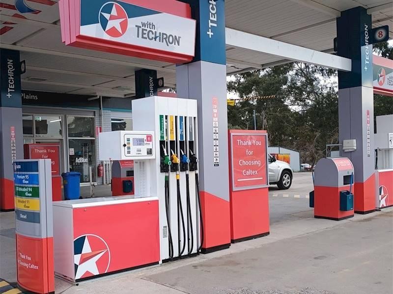 Under Offer Caltex Service 650105 3