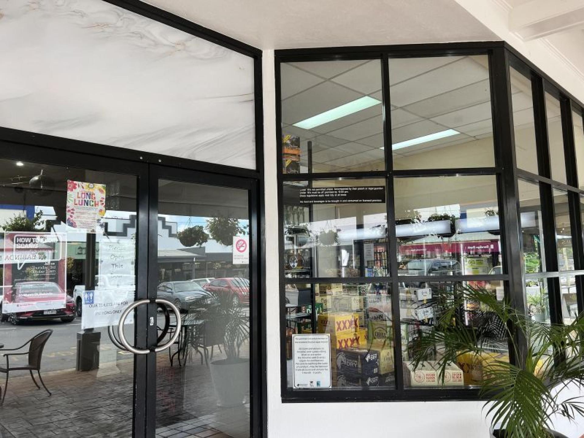 Fully Renovated Freehold Hotel 651079 3