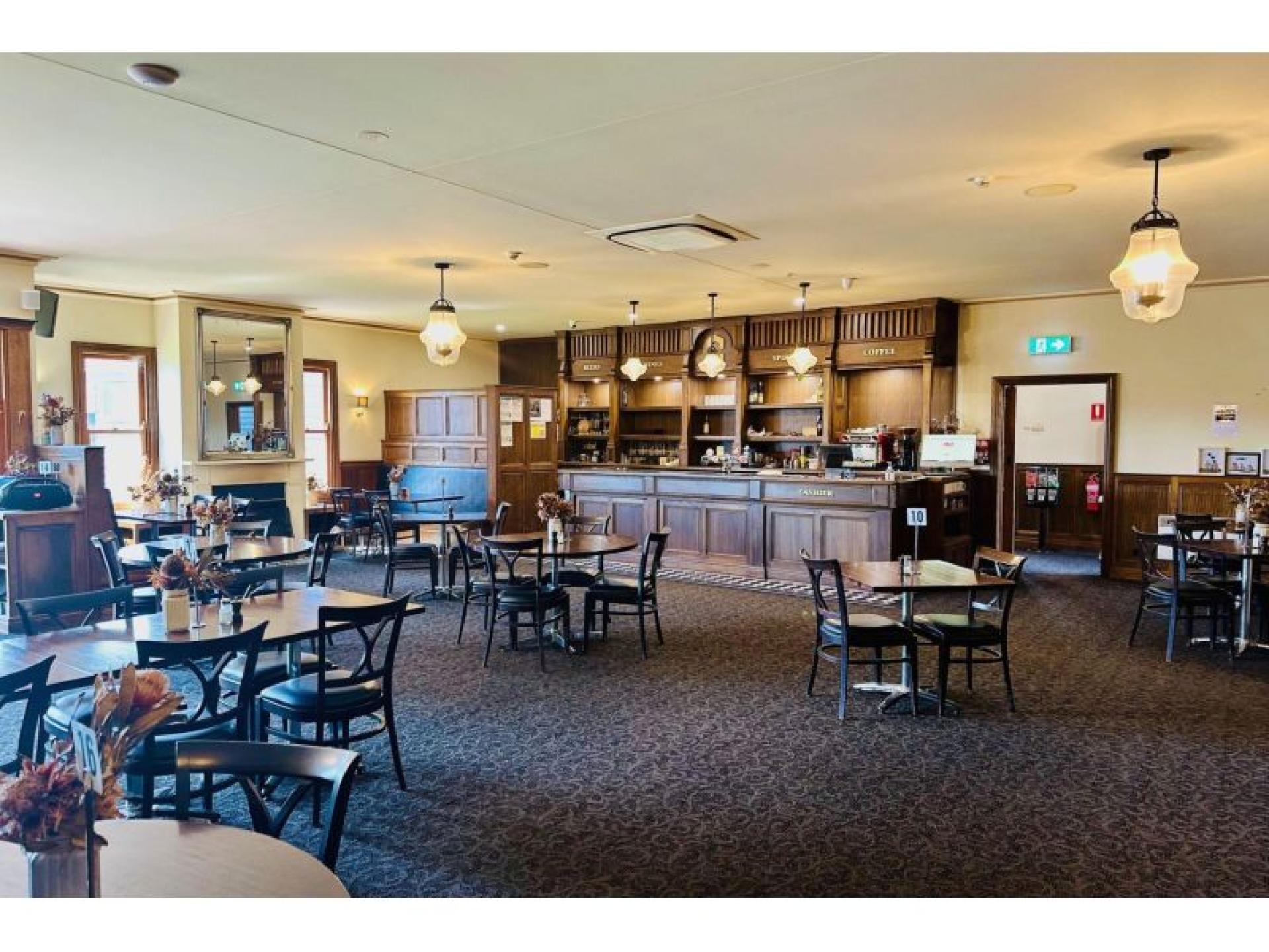 Sold - Court House 651087 3