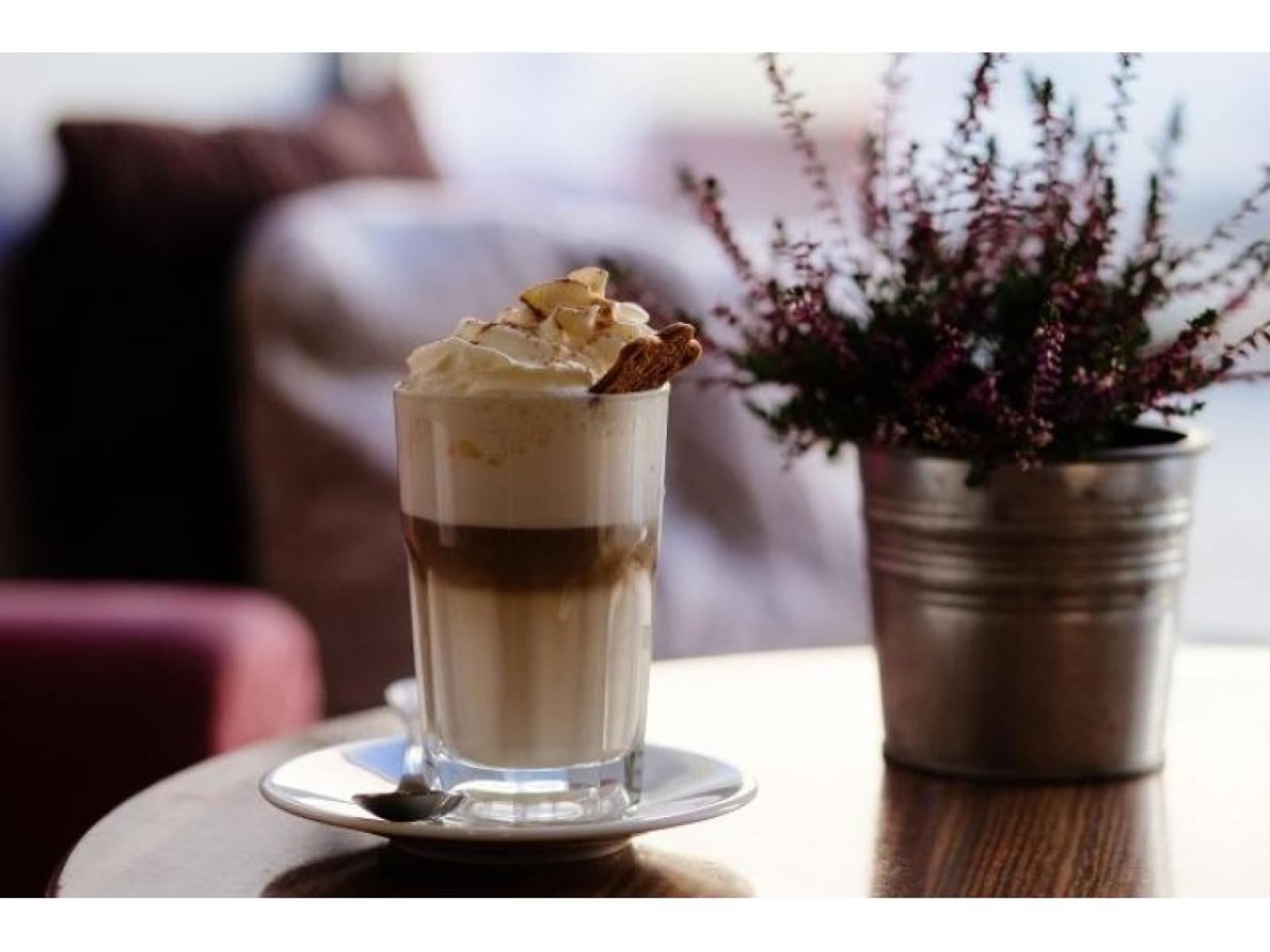 Under Offer - Rare 651198 1