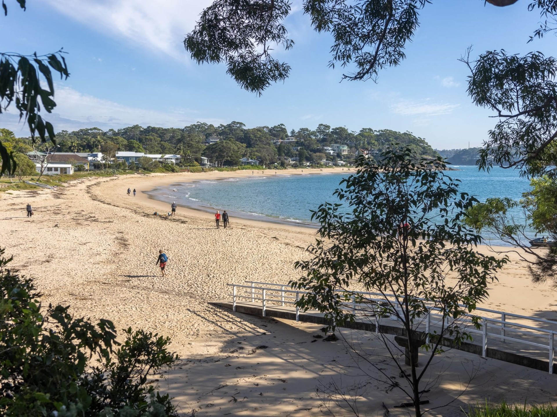 Under Full Management | 651481 1