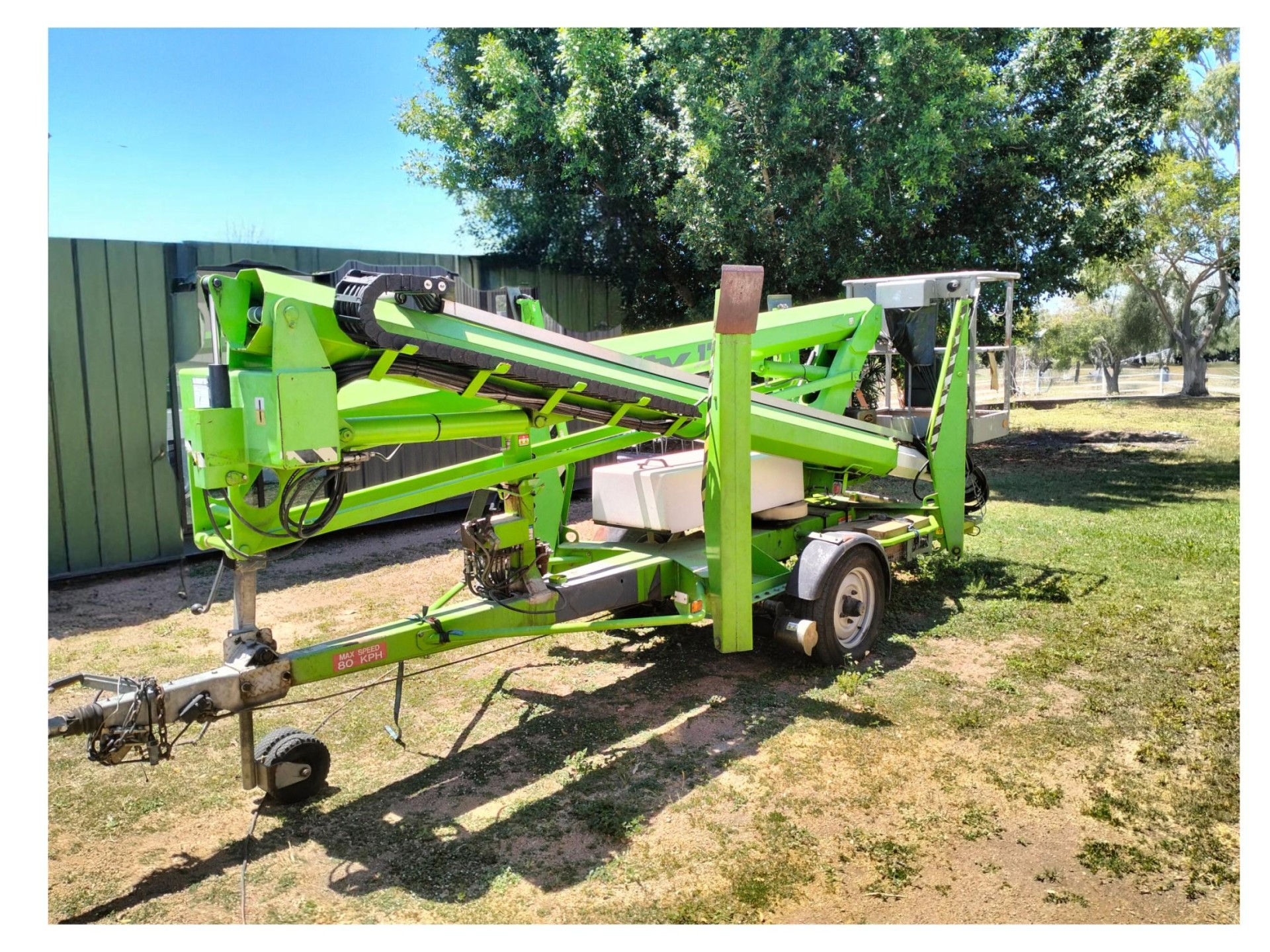Tree Lopping & Maintenance 651558 3