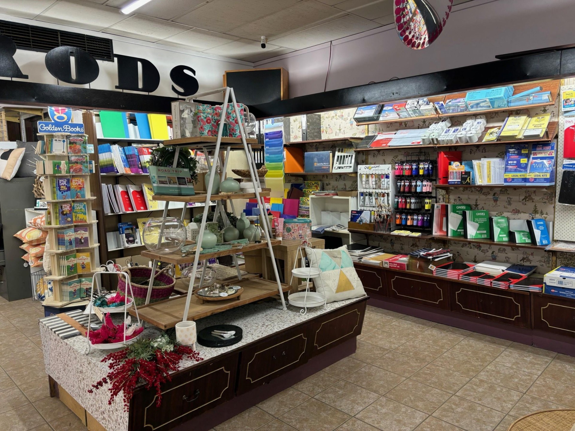 Grindrod's Newsagency - The 651863 3