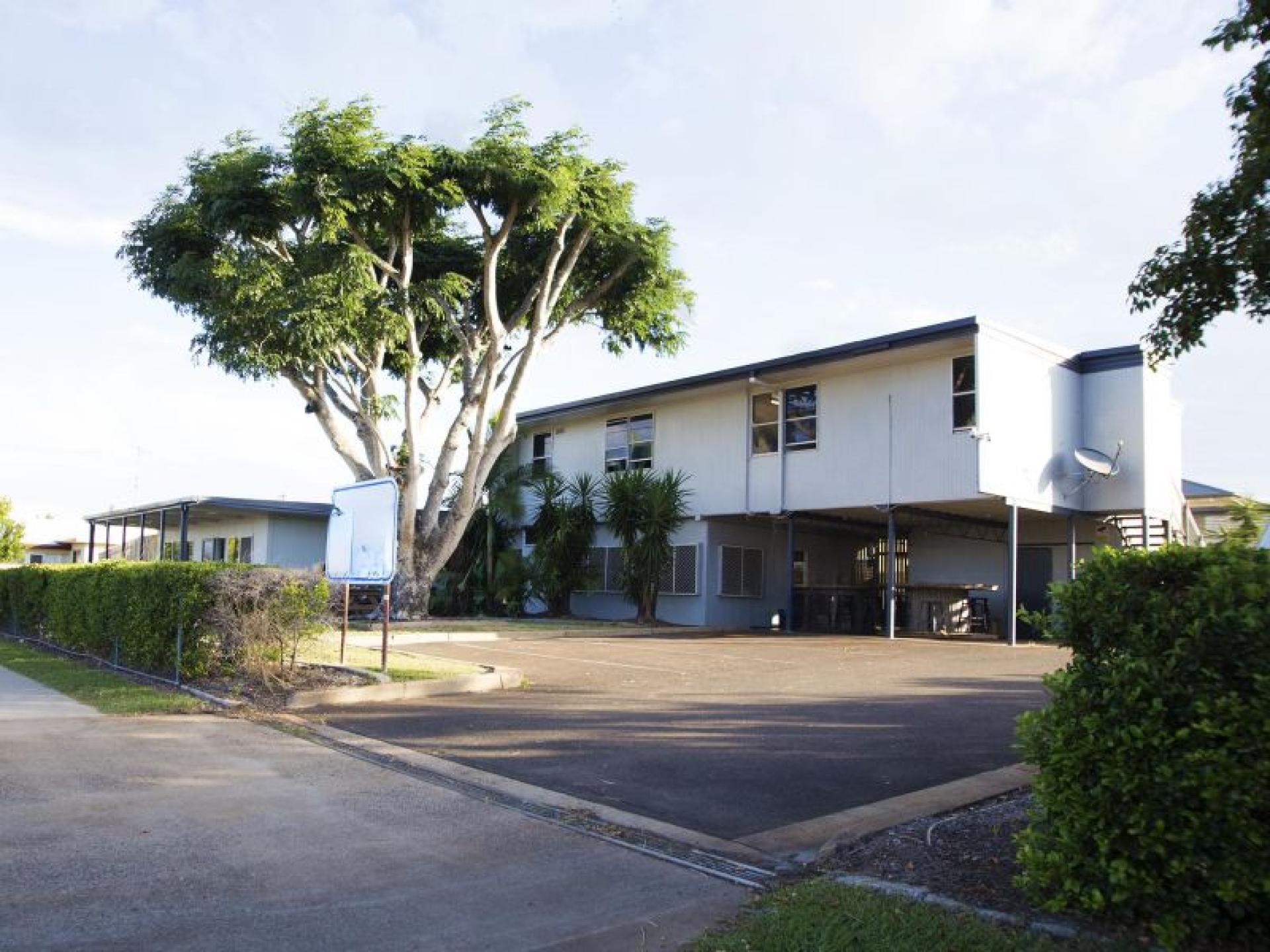 Big Price Reduction - 652285 2