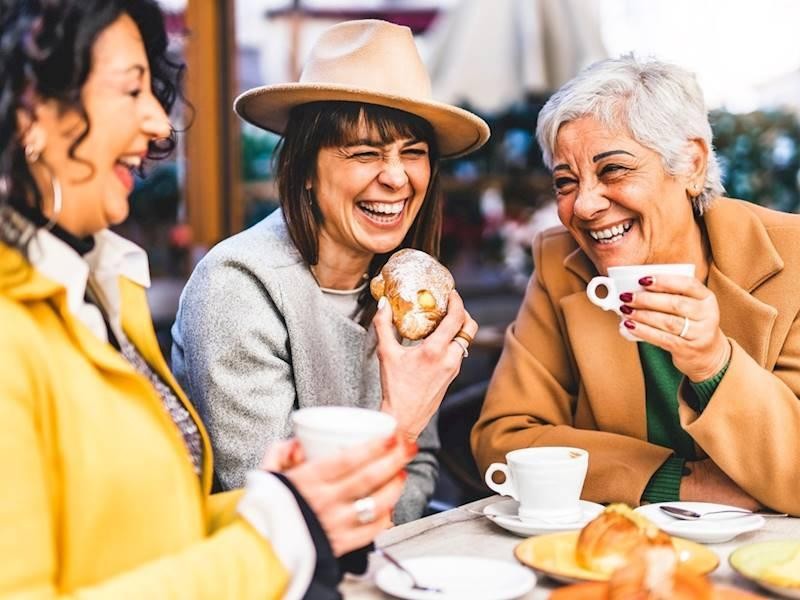 Thriving Corner Cafe In 652346 2