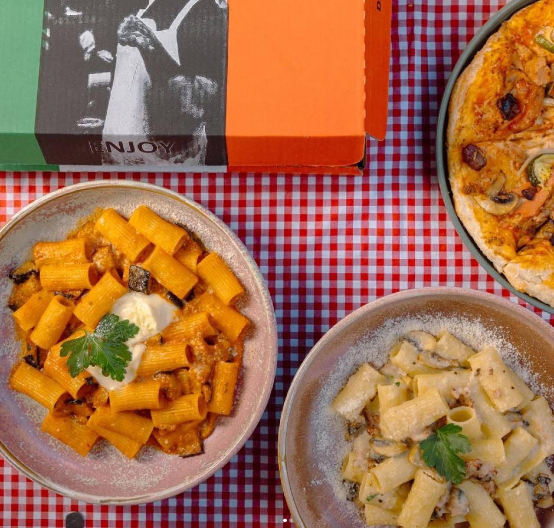 Pizza & Bar | 653473 1