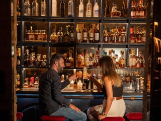FOR SALE: HIGH-PERFORMING GASTROPUB IN PREMIERE MELBOURNE LOCATION