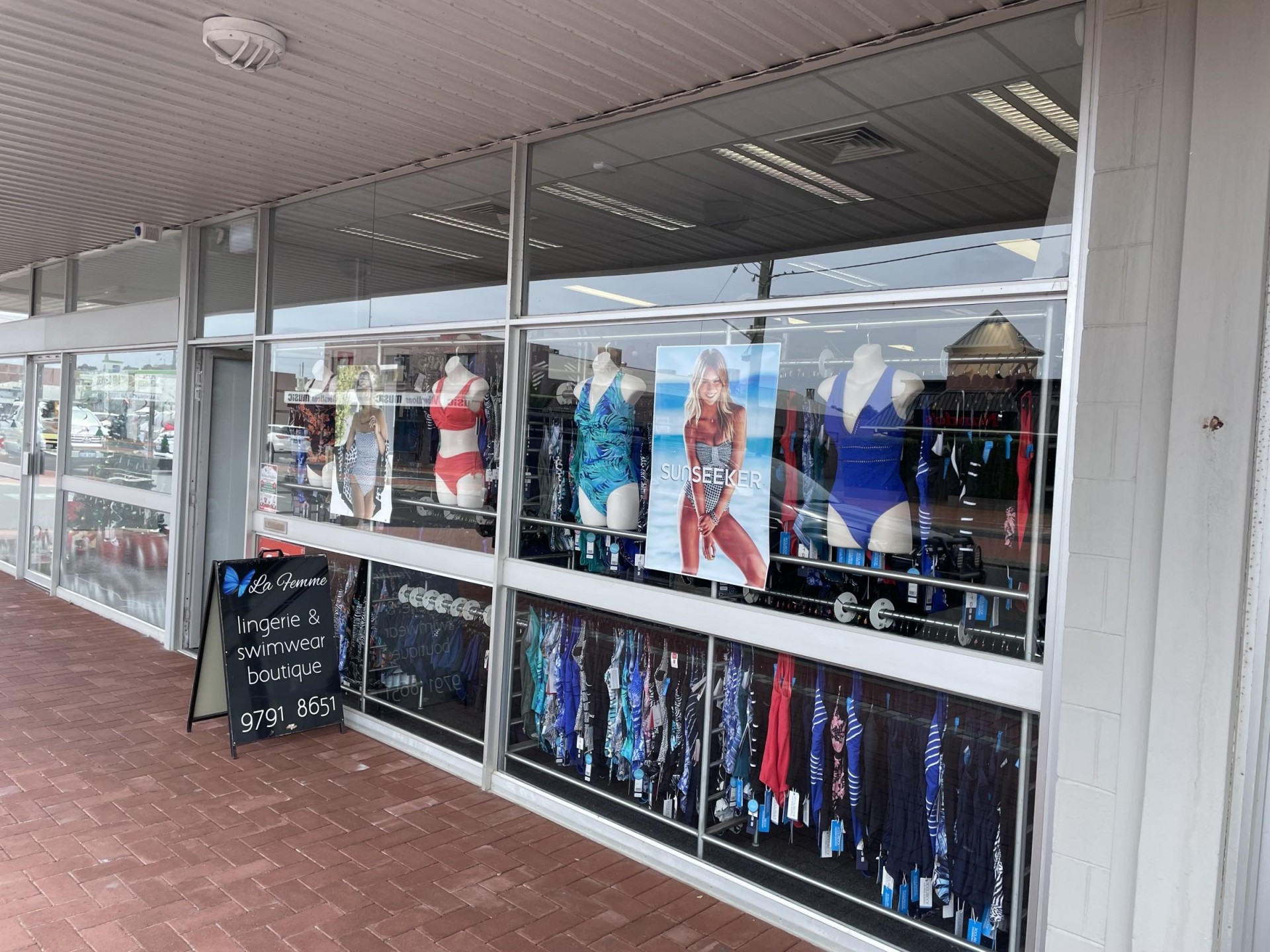 La Femme Bunbury 653775 3