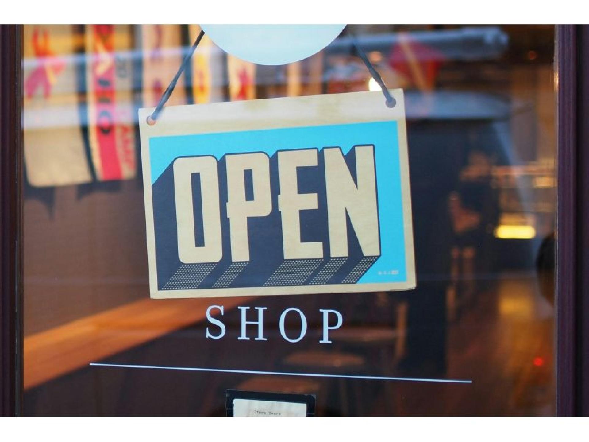 Retail Store 654277 1