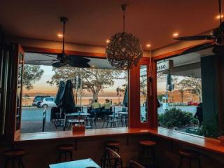 Under Offer! Iconic Waterfront Cafe – Lake Macquarie, NSW