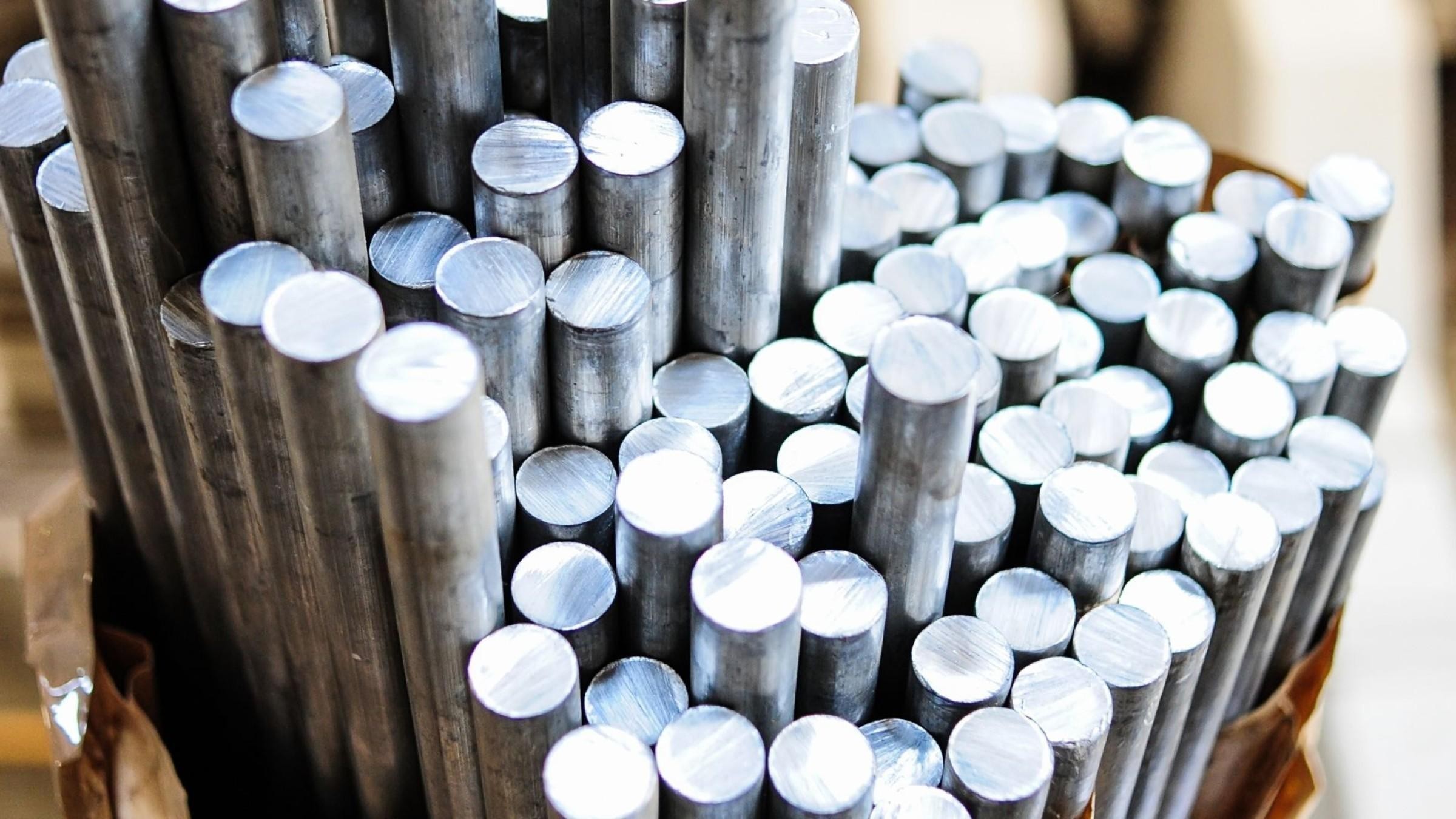 Aluminium Stainless Steel & 655068 3