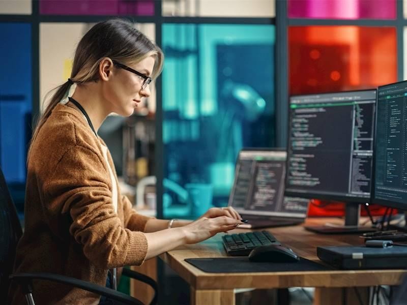 Game-changing Saas Software Application 655115 2