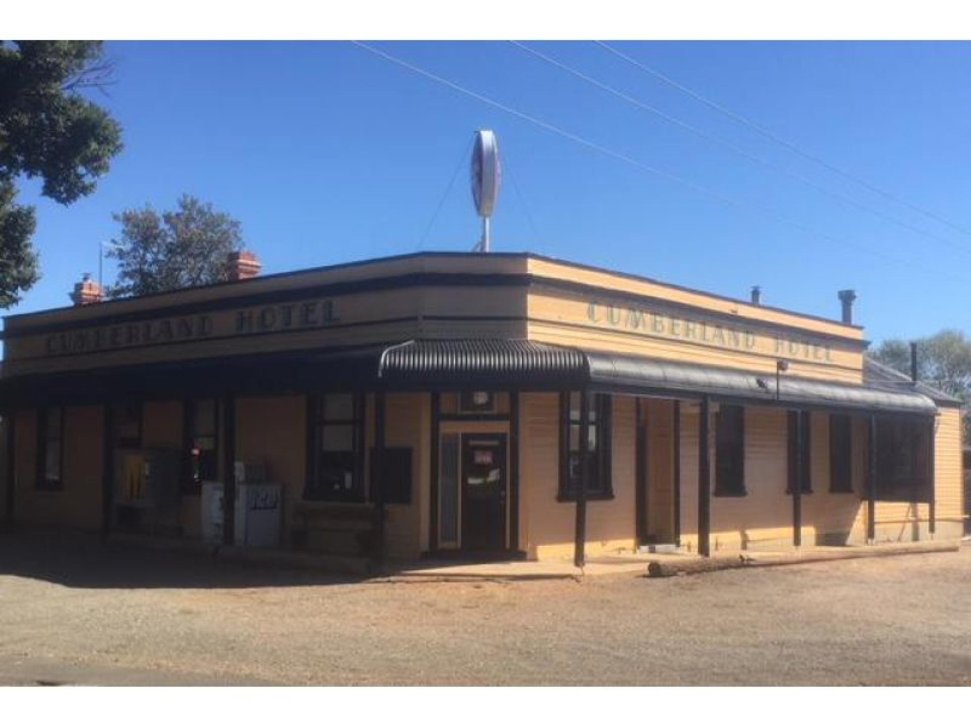Sold - Smeaton Hotel 655250 2