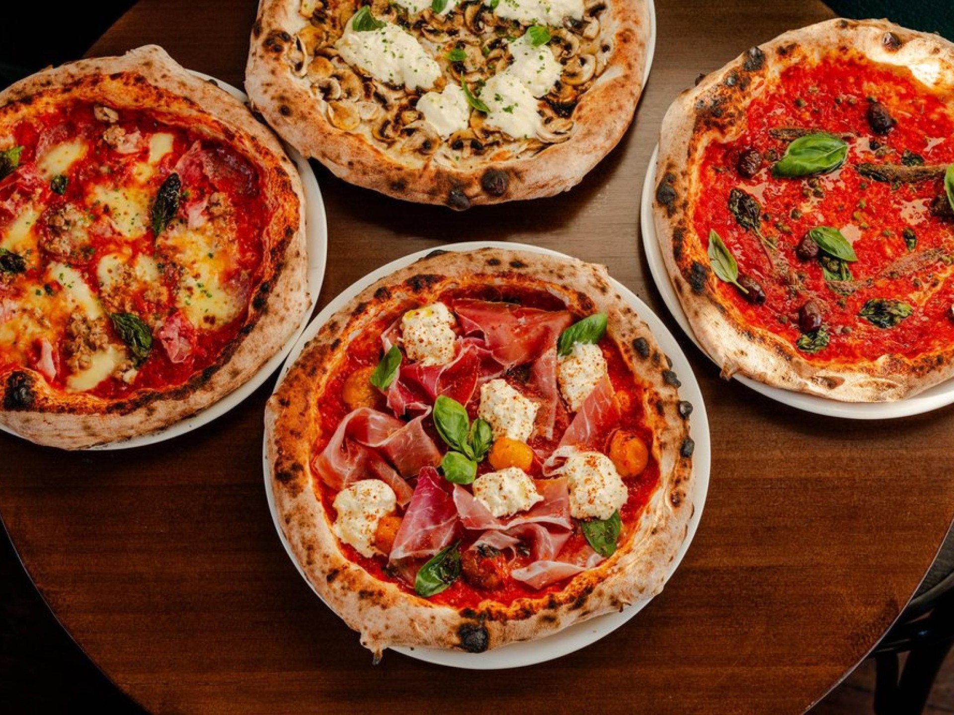 Licensed Chic Italian Restaurant 655830 2