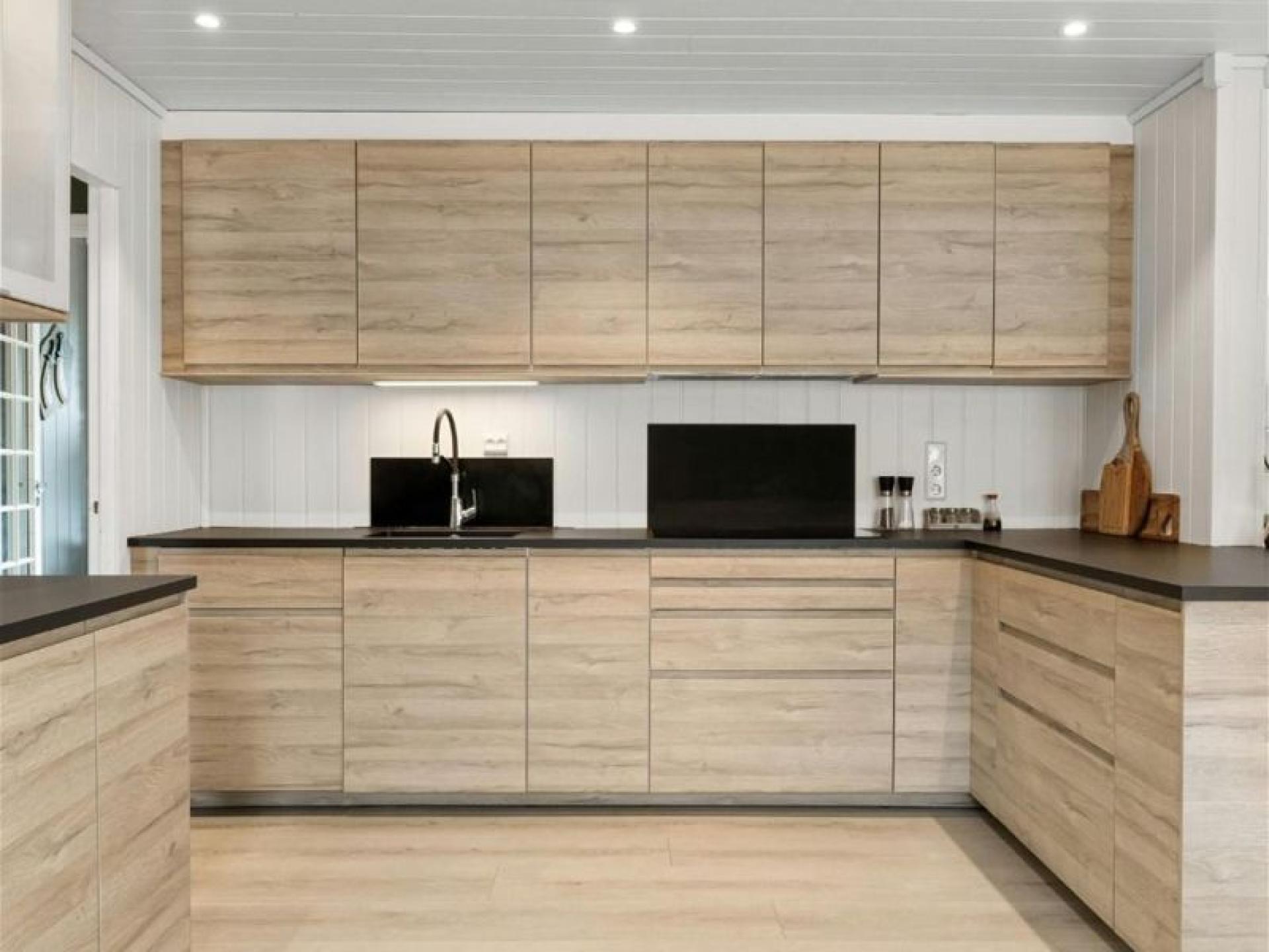 Custom Cabinetry & Home 655868 3