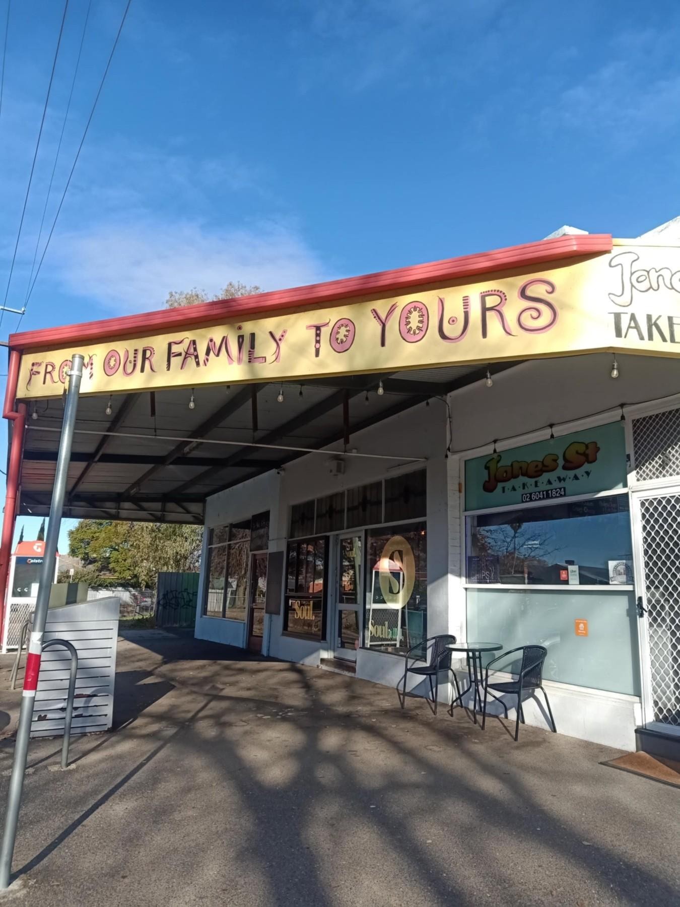 Thriving Fish & Chips 655882 1