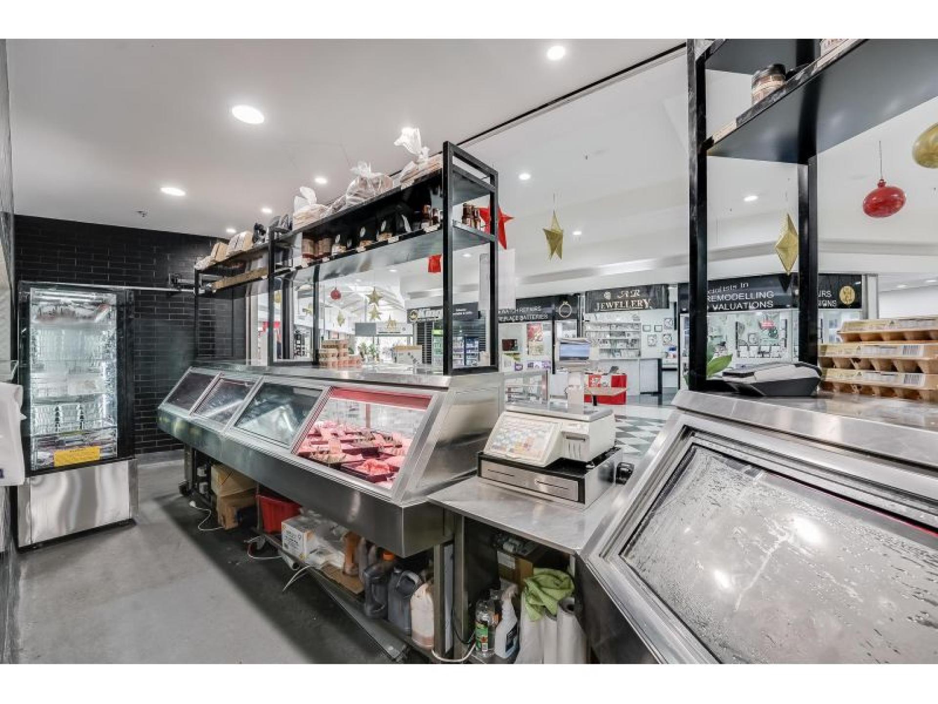Quality Butcher’s Shop – 656111 2