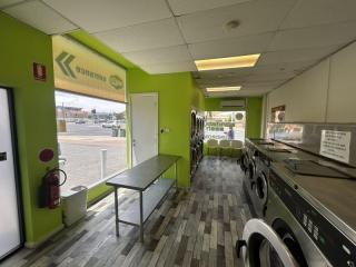 SOLD - Busy Self-Service Laundromat – Plympton, SA