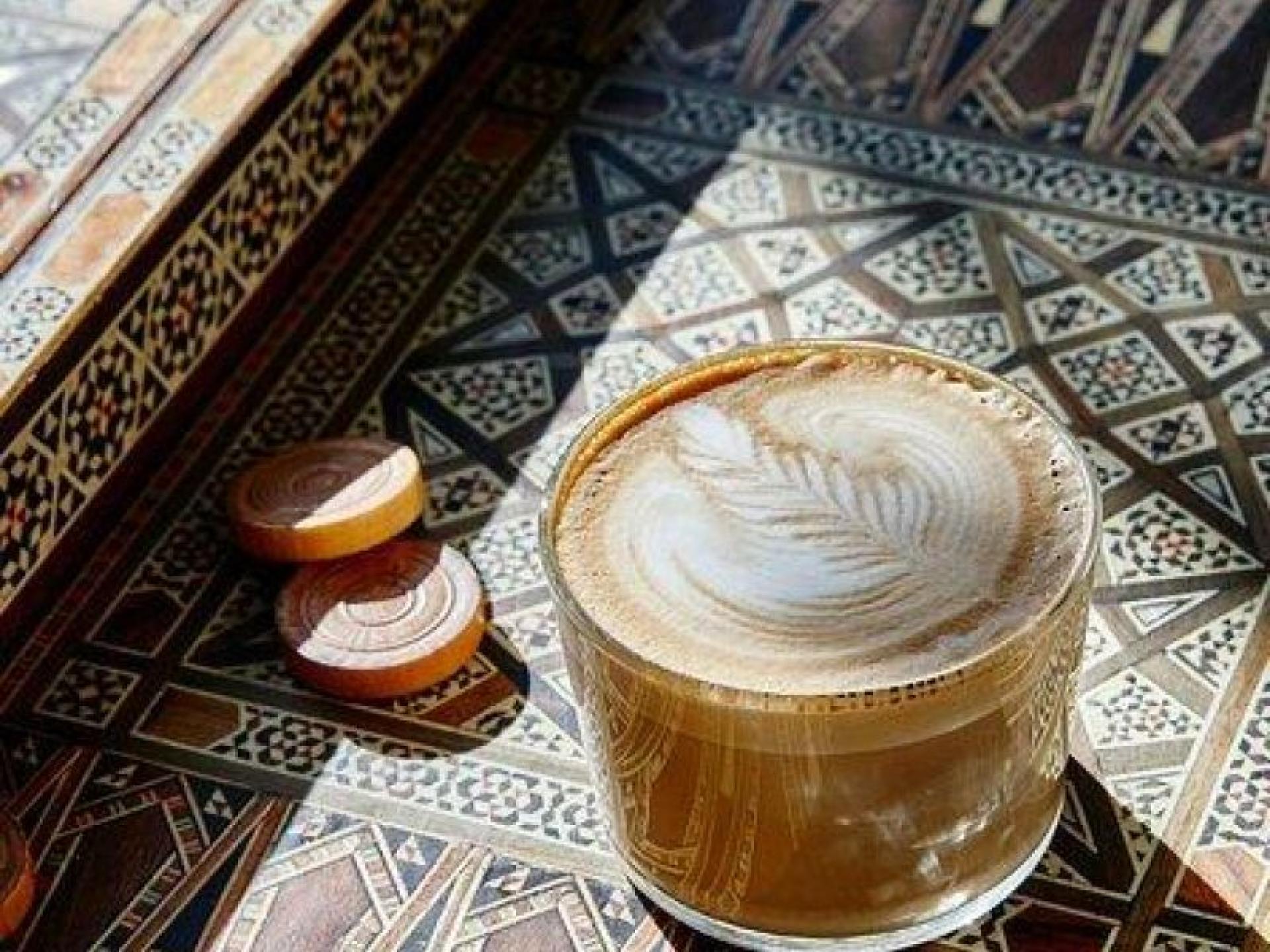 Under Contract: Popular Cafe 657447 1