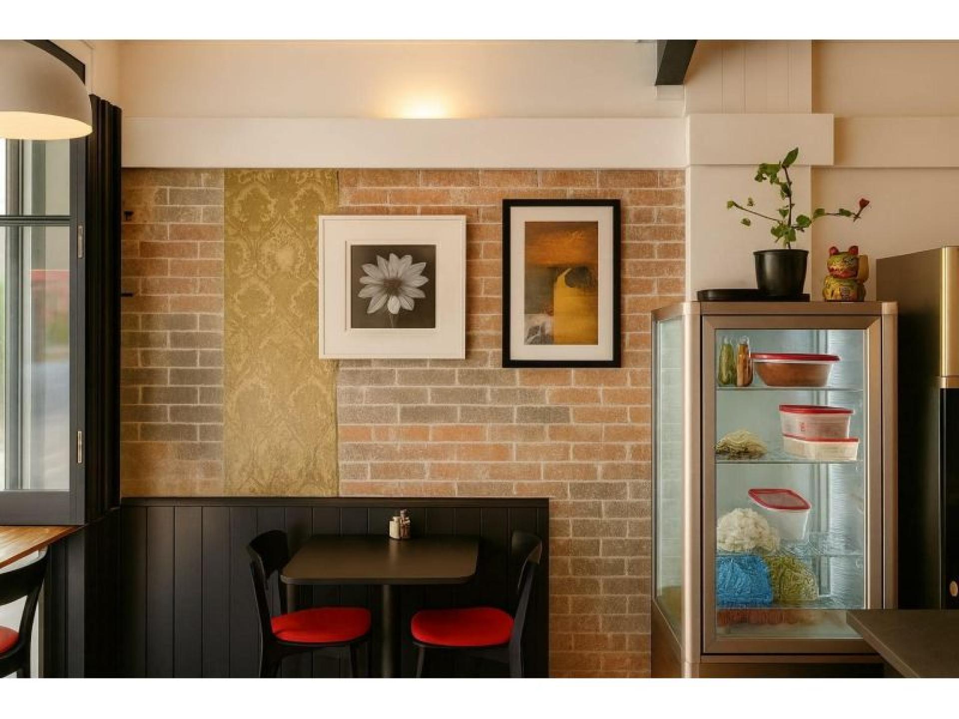 Under Offer: Calling All 657686 1