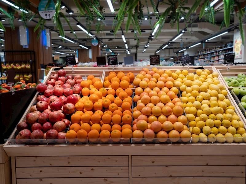 Thriving Fruit & Vegetable 657941 2