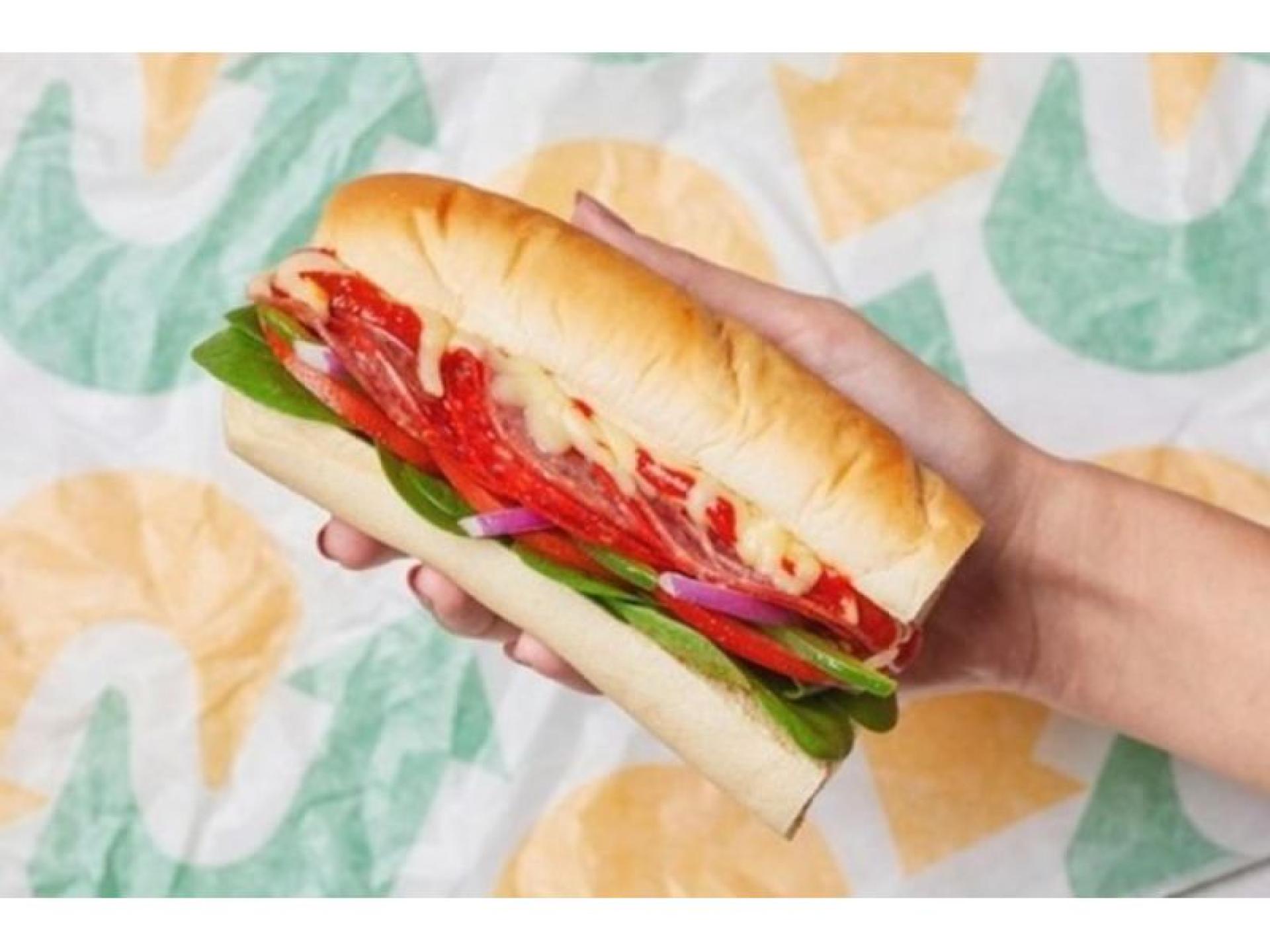 Subway Store In The 658057 2