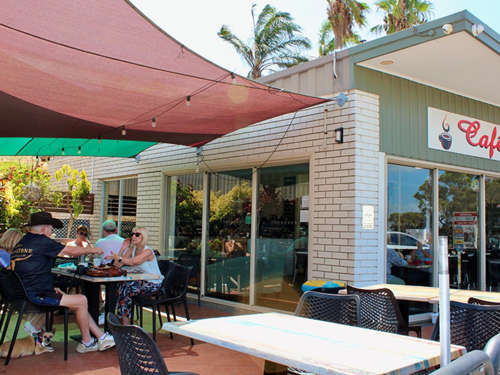 Café Restaurant Home Cooking 658234 3