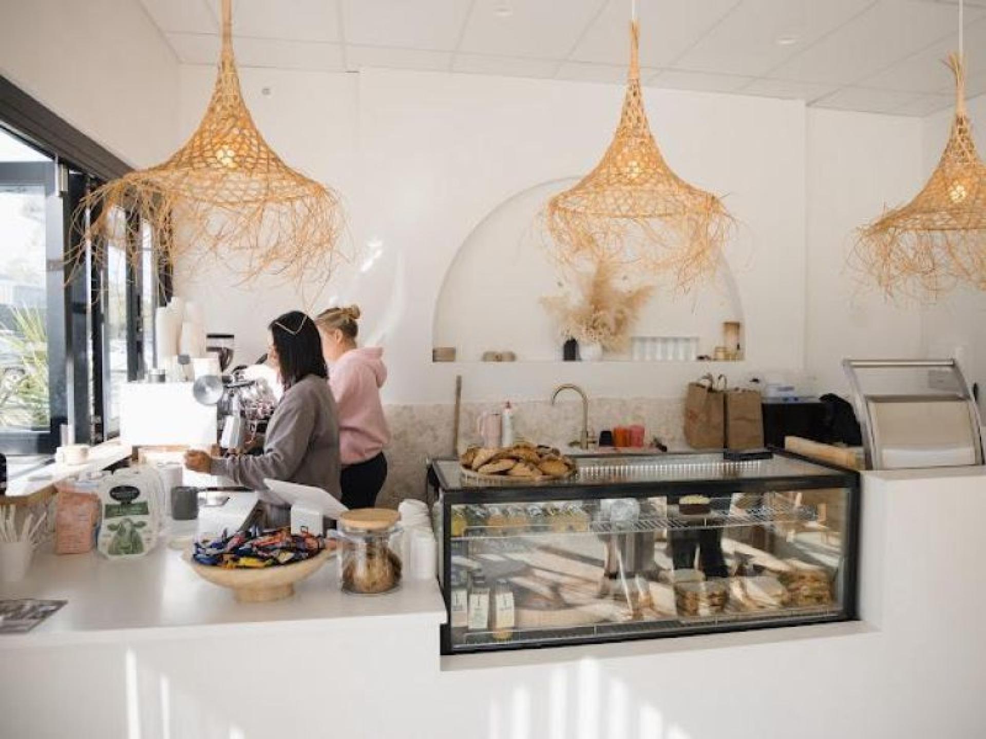 High Quality Cafe 658292 3