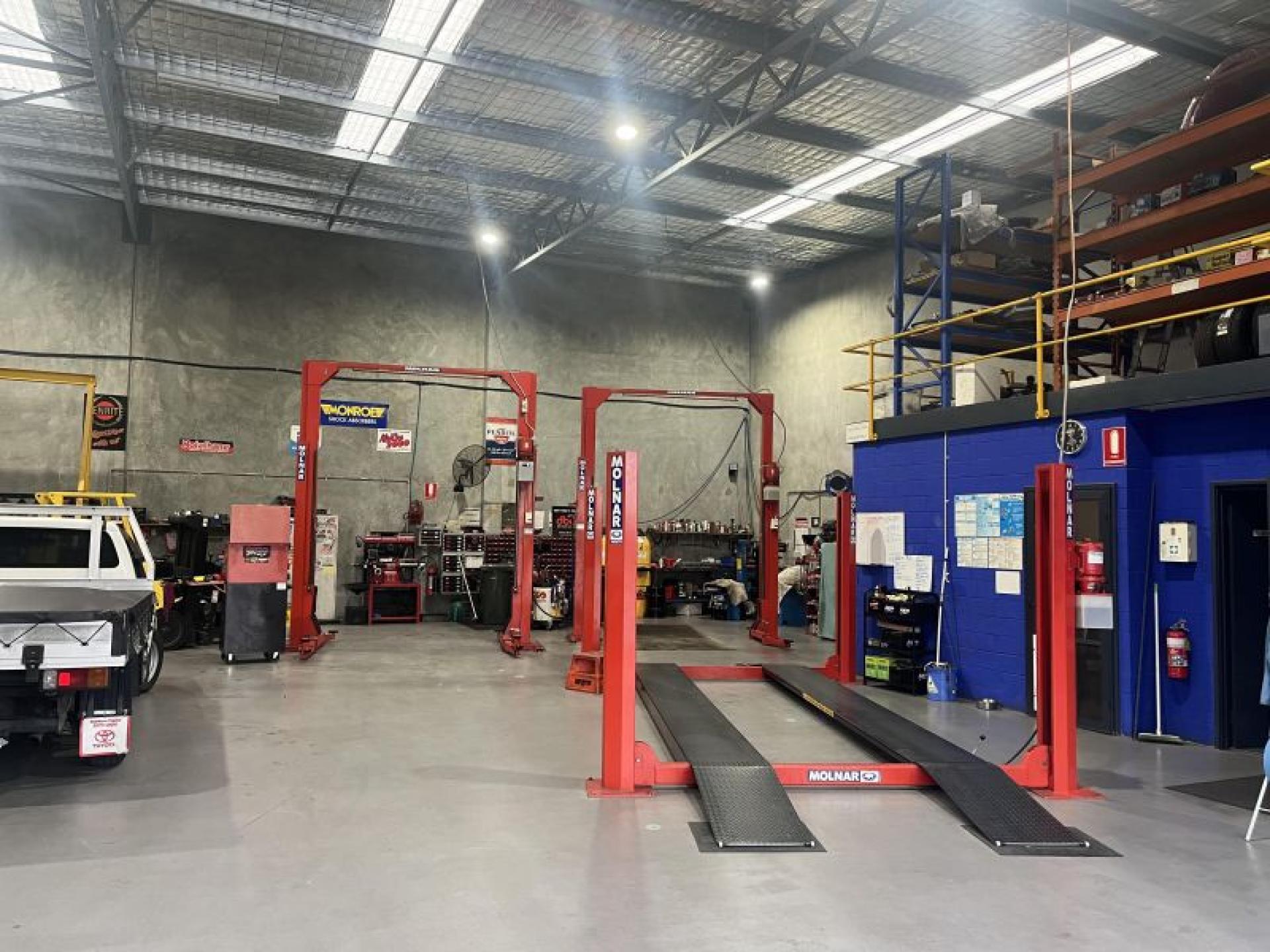 Successful Mechanical & Authorised 658294 2