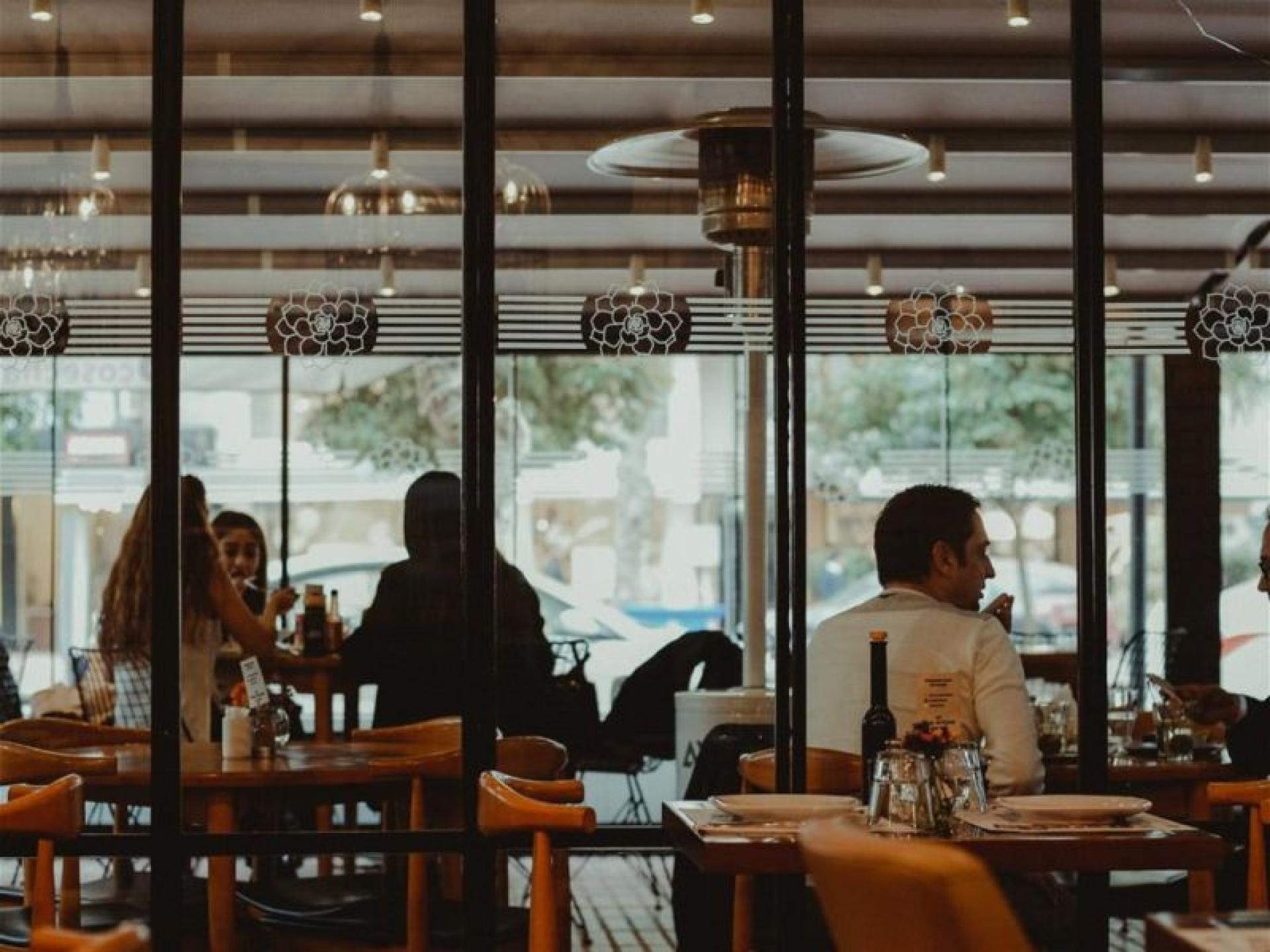 Restaurant Franchise - Easy 658559 2