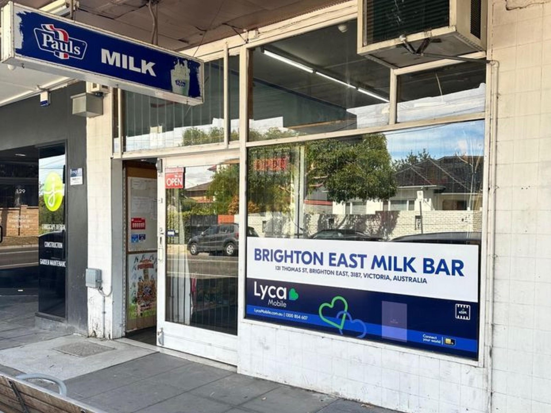 Convenience/milk Bar With A 658720 3