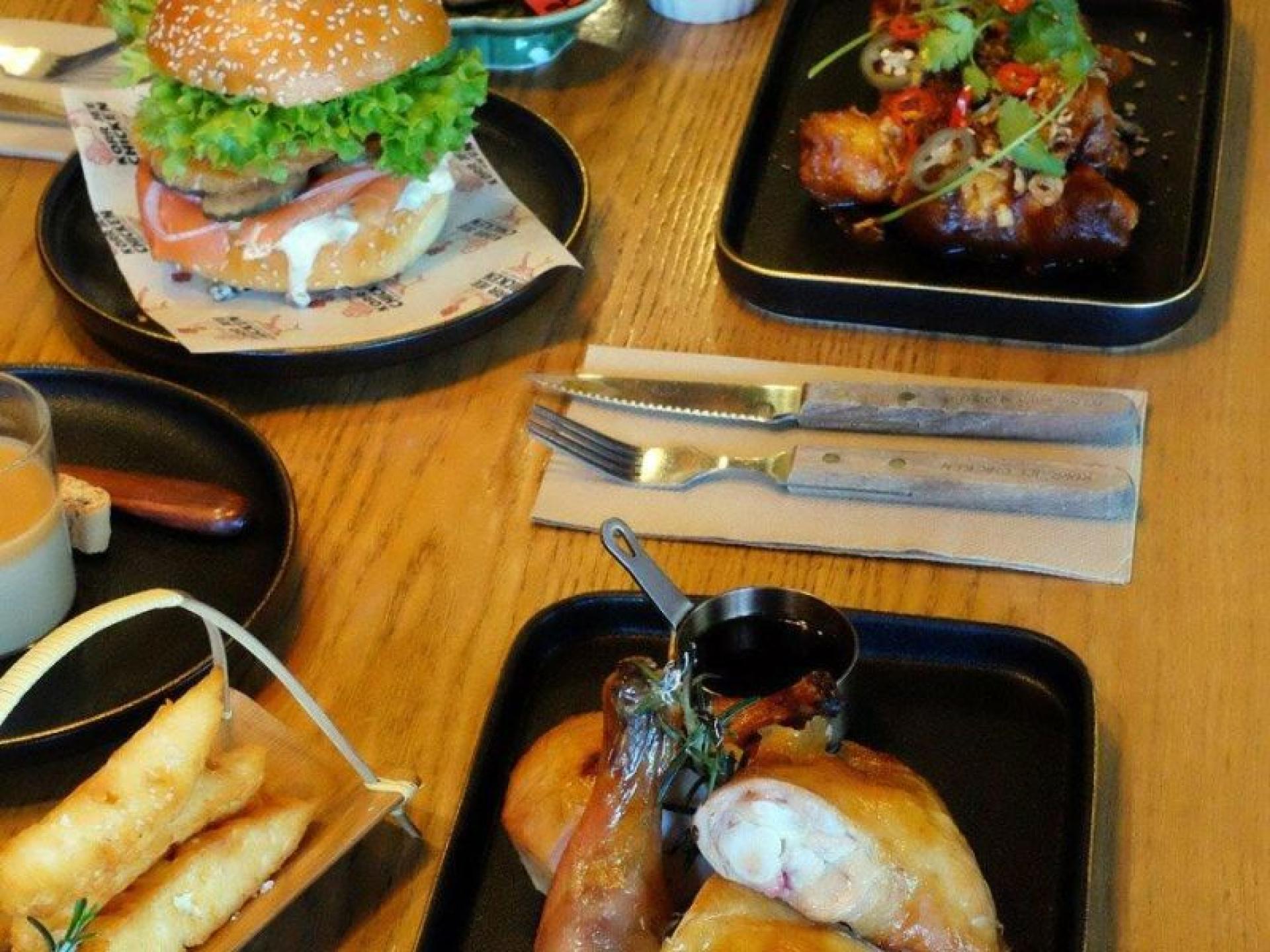 Popular Gourmet Roast Chicken 658949 2