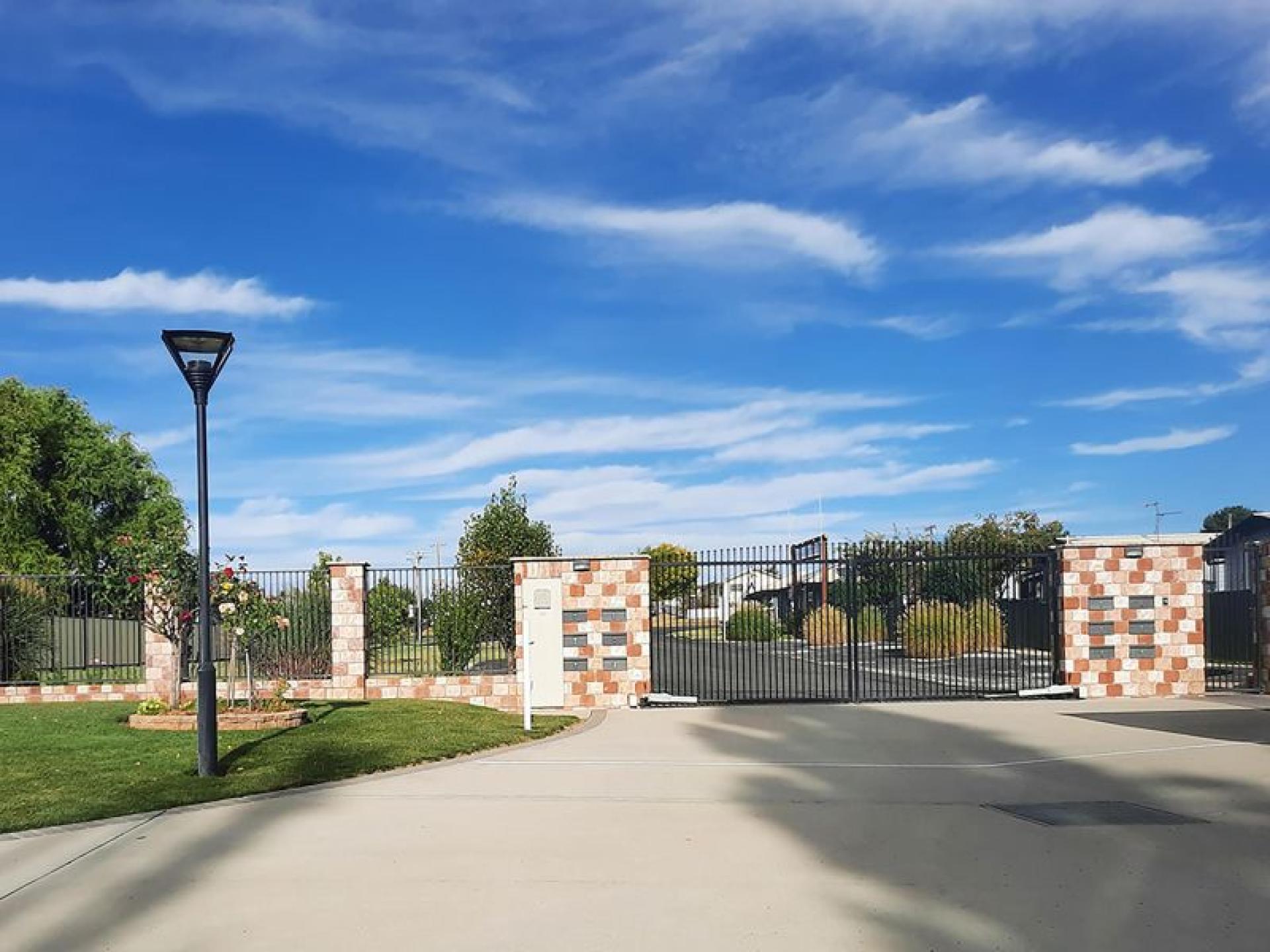 Rare Opportunity: Retirement Village 659760 1