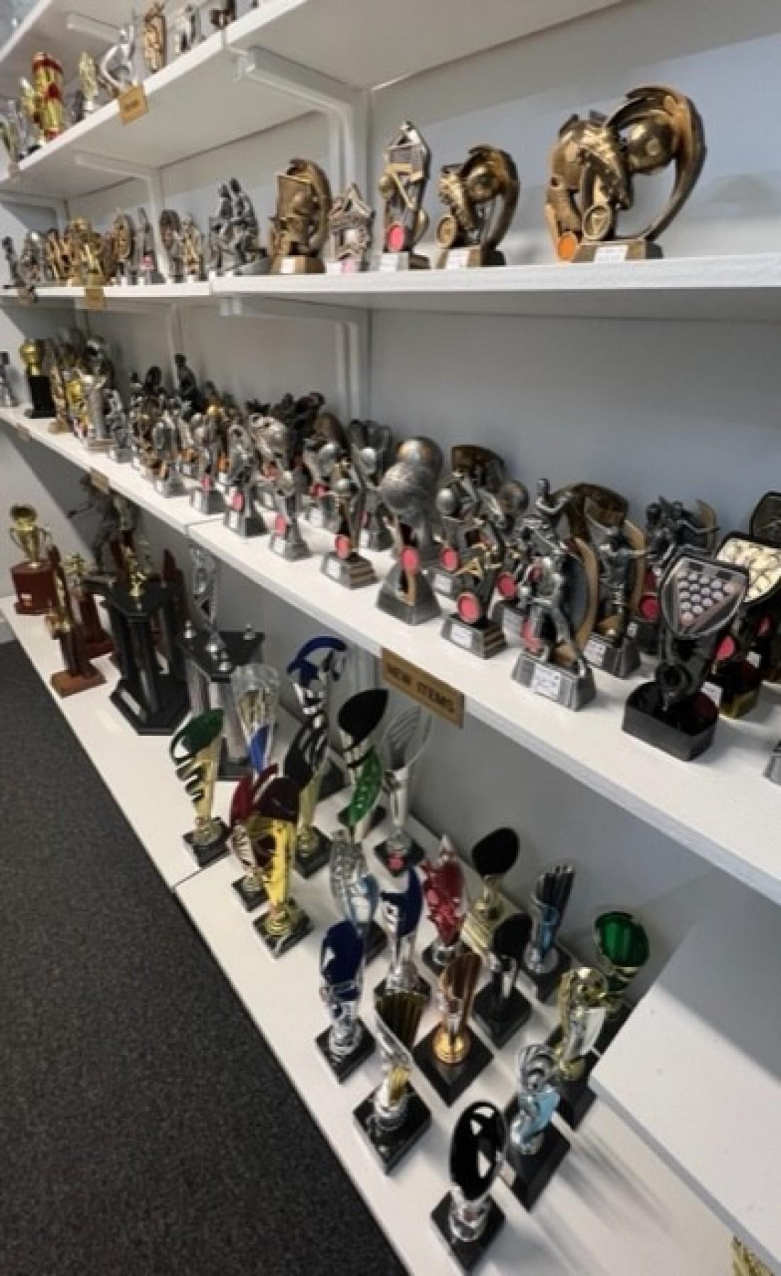 Eaton Trophies - Specializing 660084 3