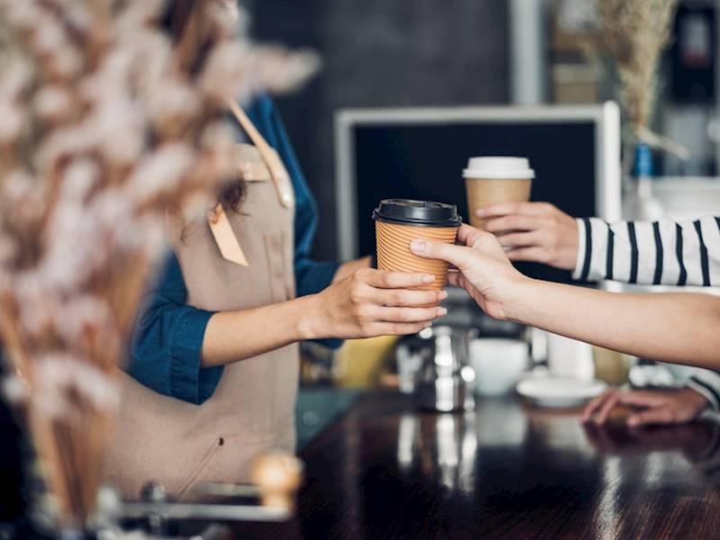 5 Day Cafe & 660106 2