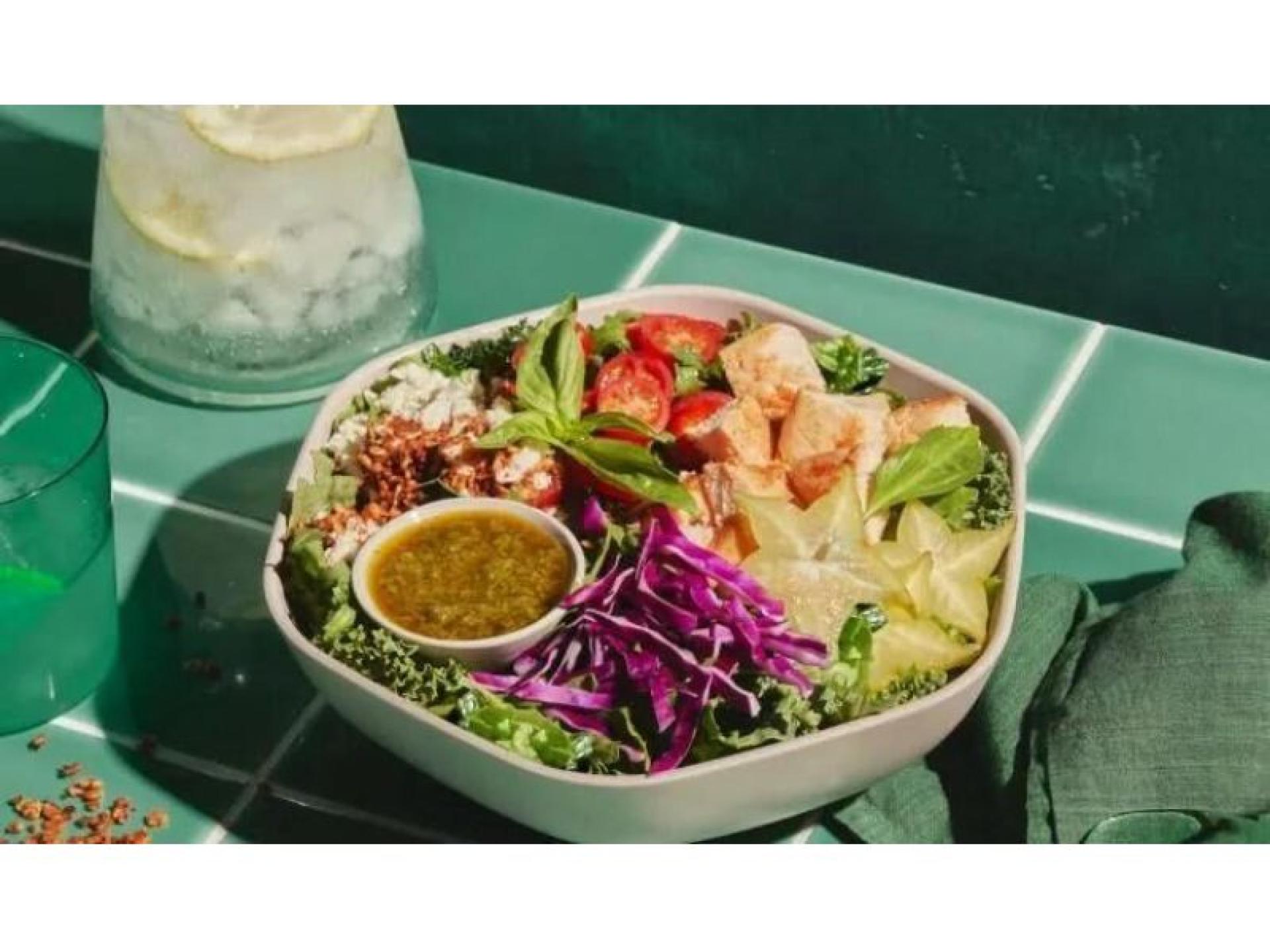 Two Thriving Franchise Fast 660225 2