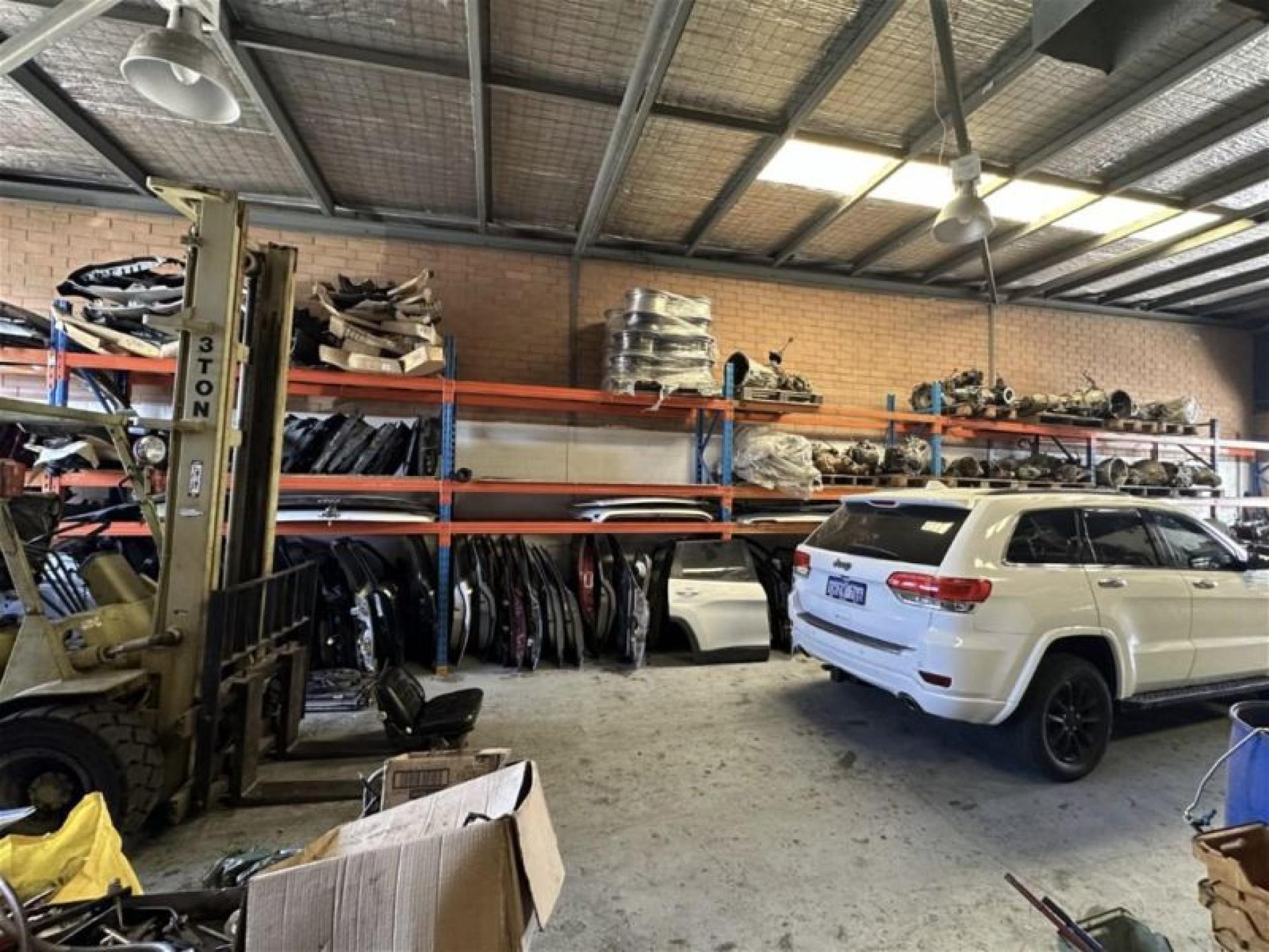 Jeep Car Parts - 660775 3