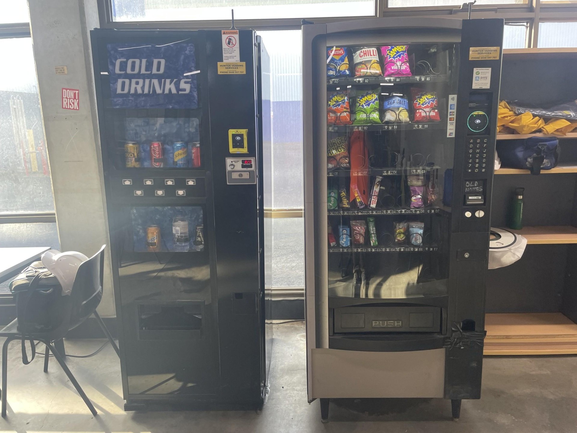 Snack & Drink Vending 661041 1