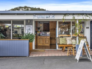 Lifestyle + Profit in Bicheno's Coastal Hotspot  Dual-Income Boutique Business